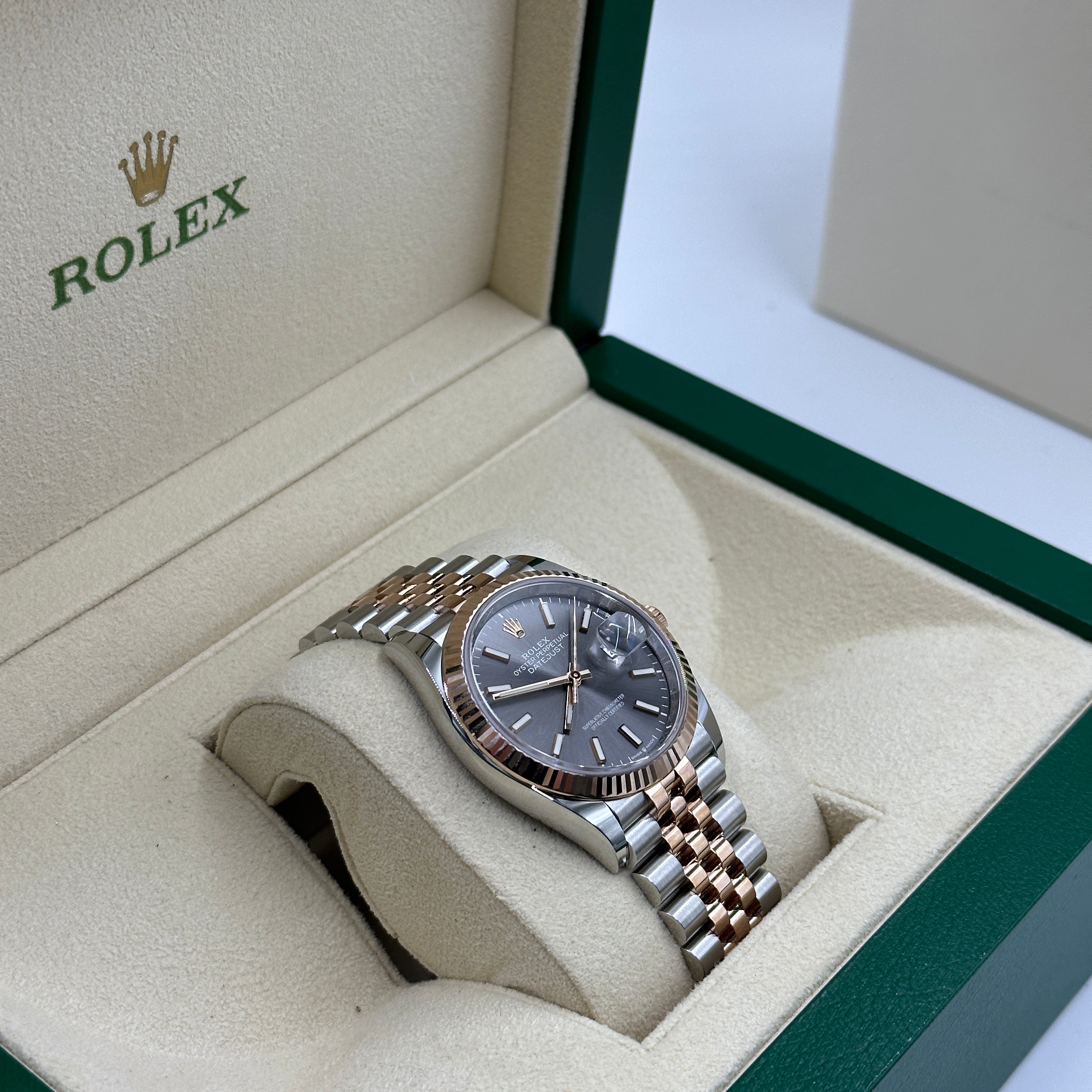 Rolex Datejust 36 126231 Grau Index Jubilee 2024