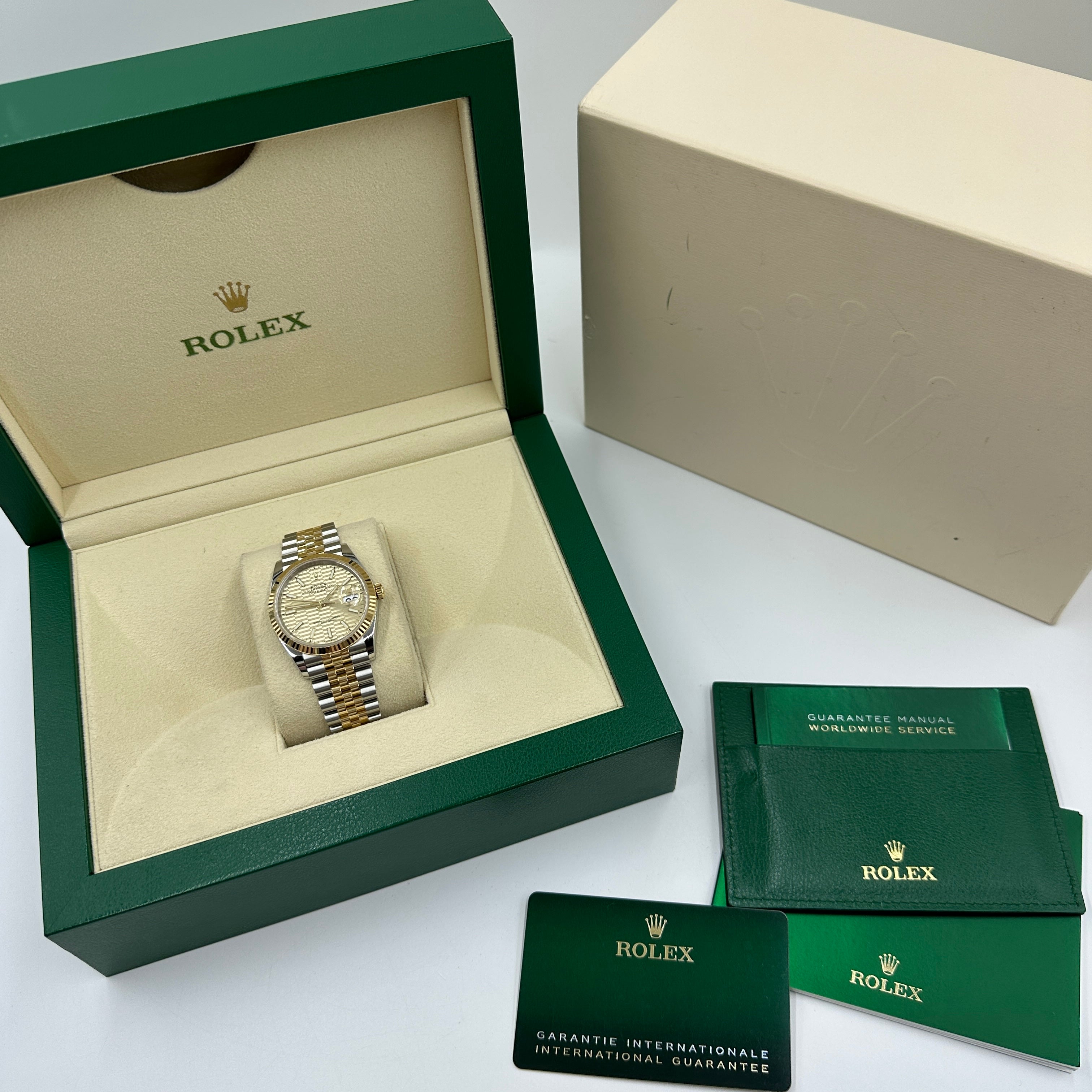 Rolex Datejust 36  126233 CHAMP FLUTED JUB