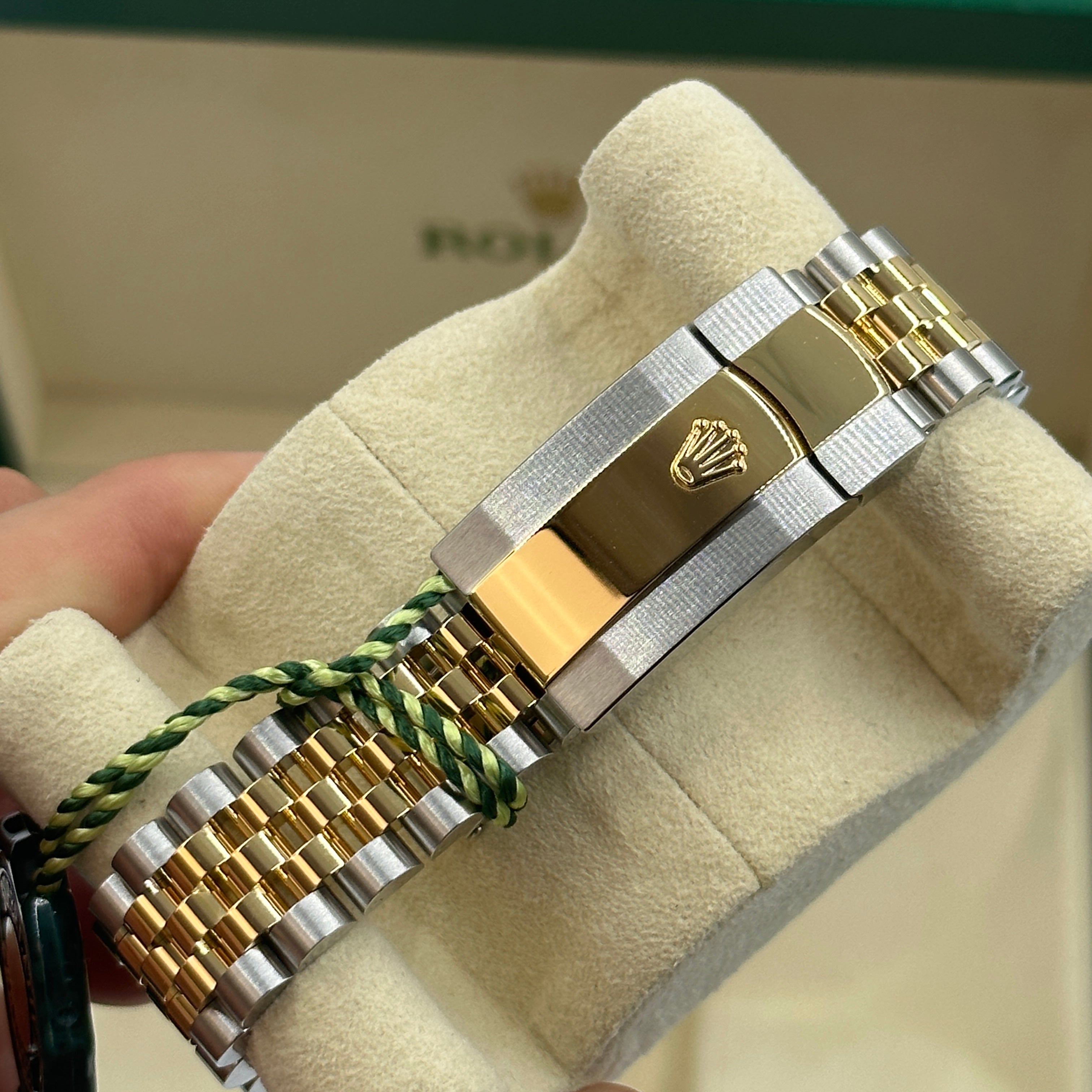 Rolex Datejust 36 126233G Champ Fluted Jubilee 2024