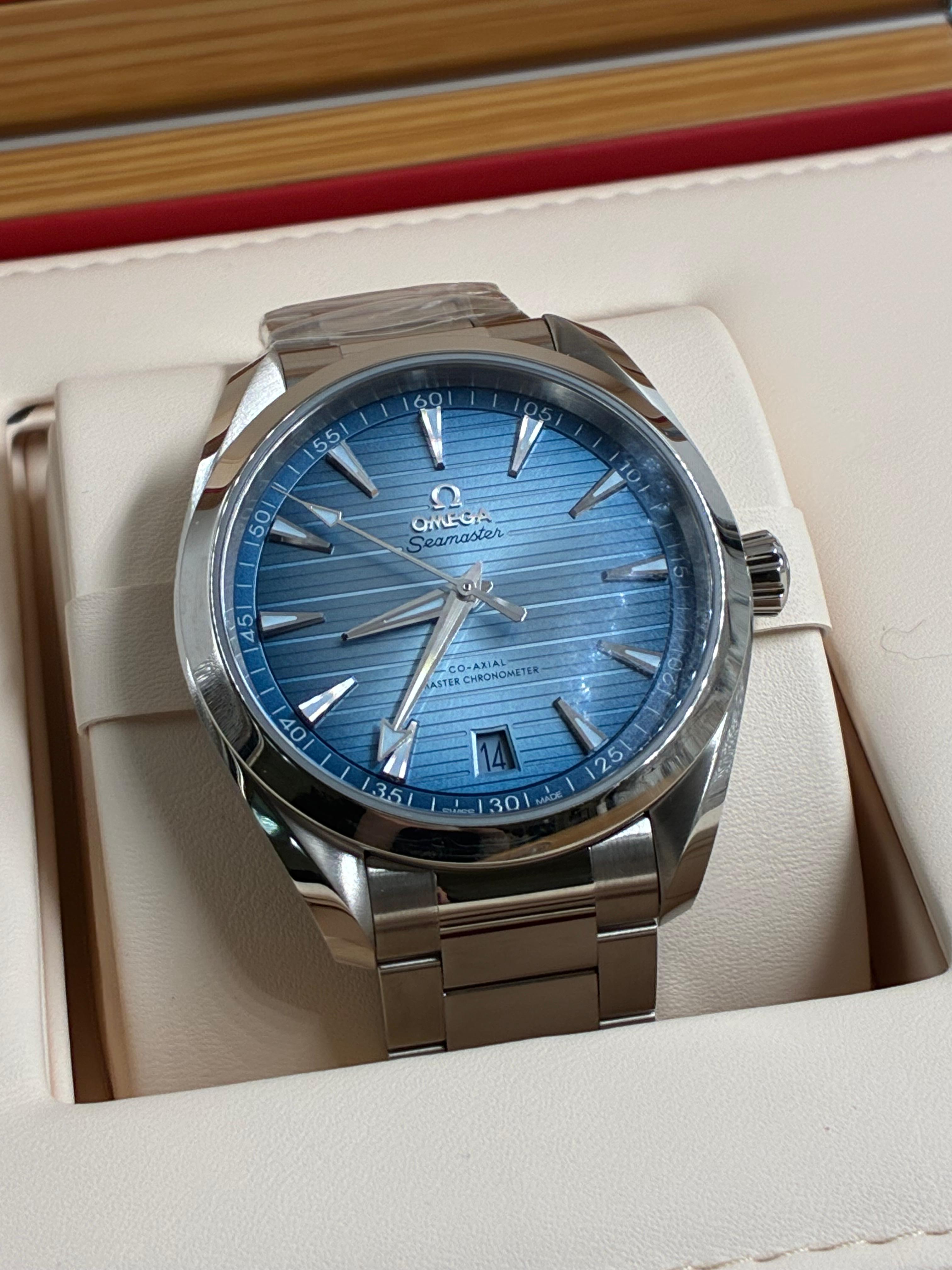 Omega 220.10.41.21.03.005 Aqua Terra 150m Co-axial Master Chronometer Summer