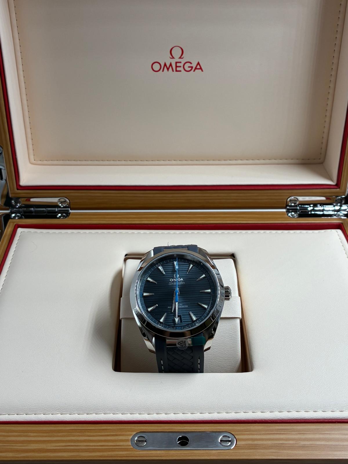 Omega 220.12.41.21.03.002 Seamaster Aqua Terra