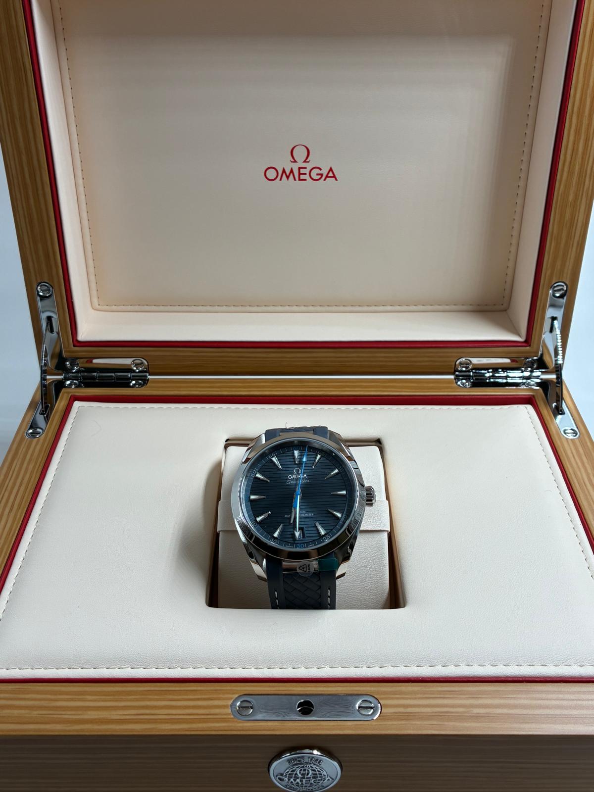 Omega 220.12.41.21.03.002 Seamaster Aqua Terra