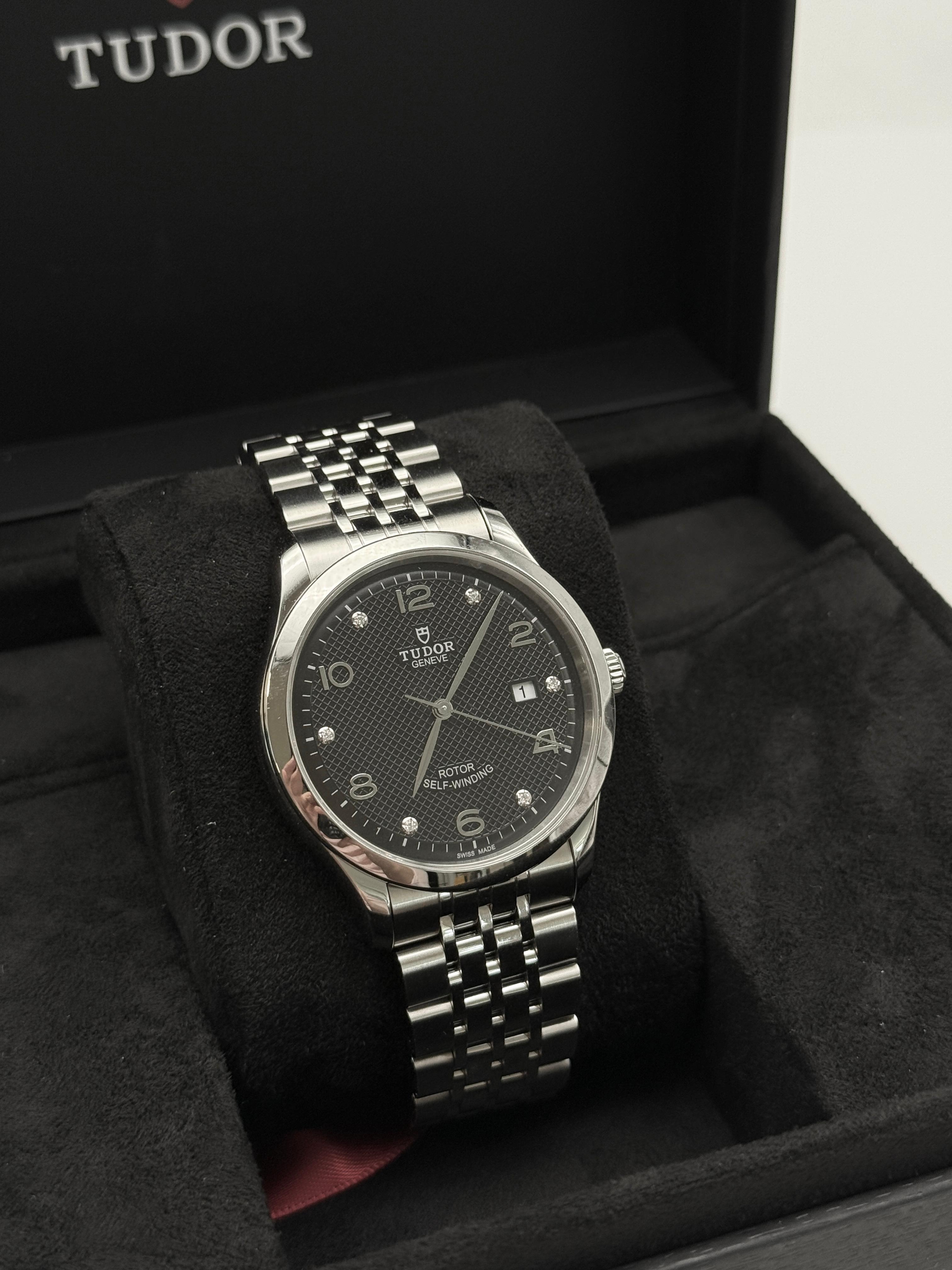 TUDOR 1926 M91650-0004