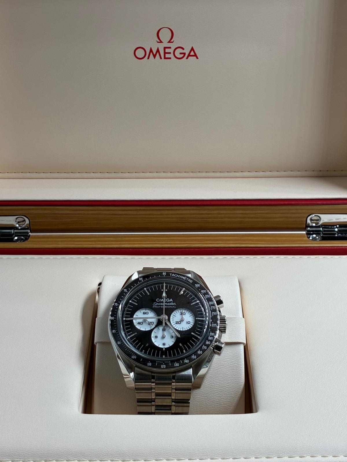 Omega Speedmaster 310.30.42.50.01.004 Black 2026