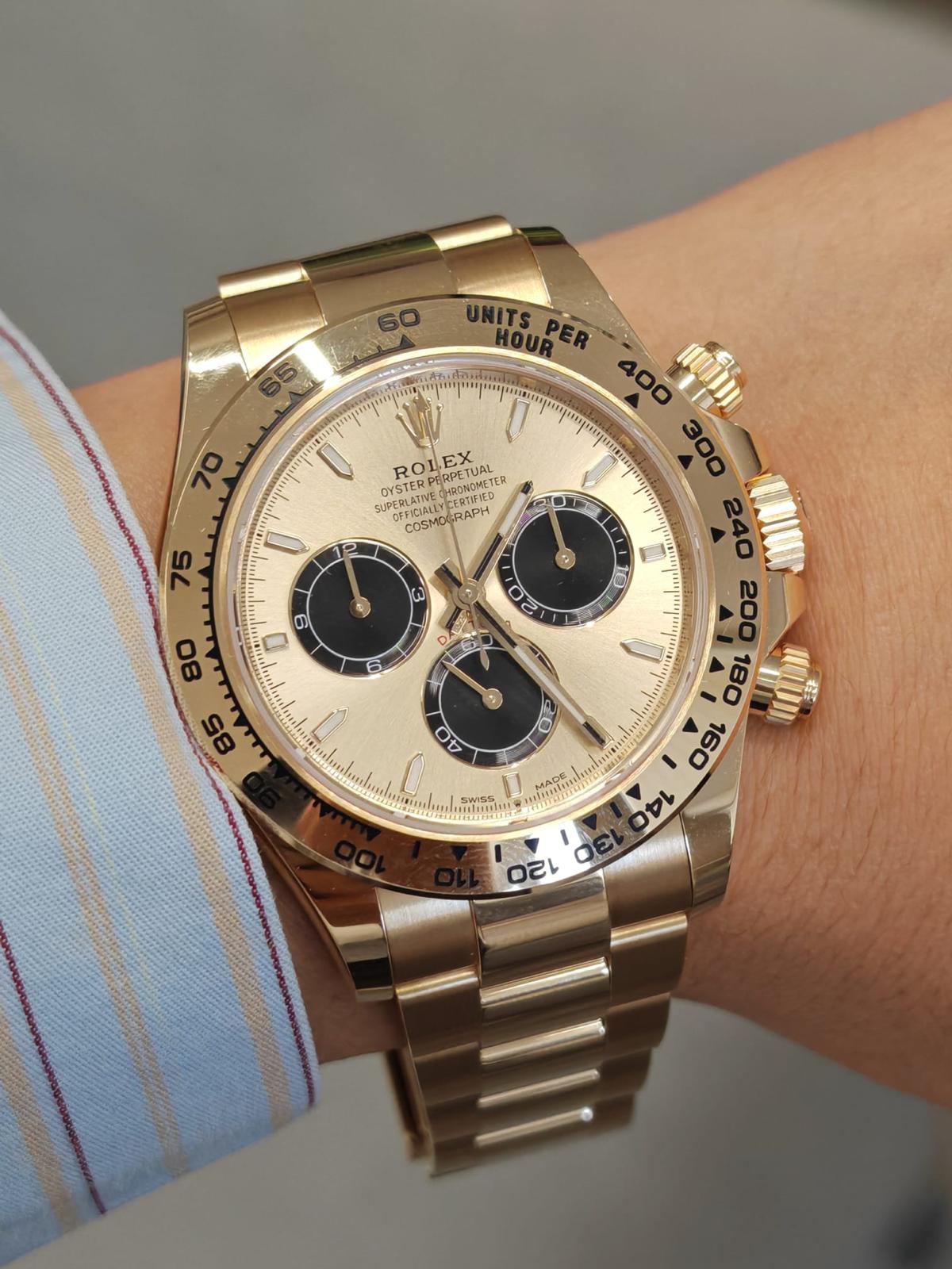 Rolex Cosmograph Daytona 126508 Golden und leuchtend schwarz