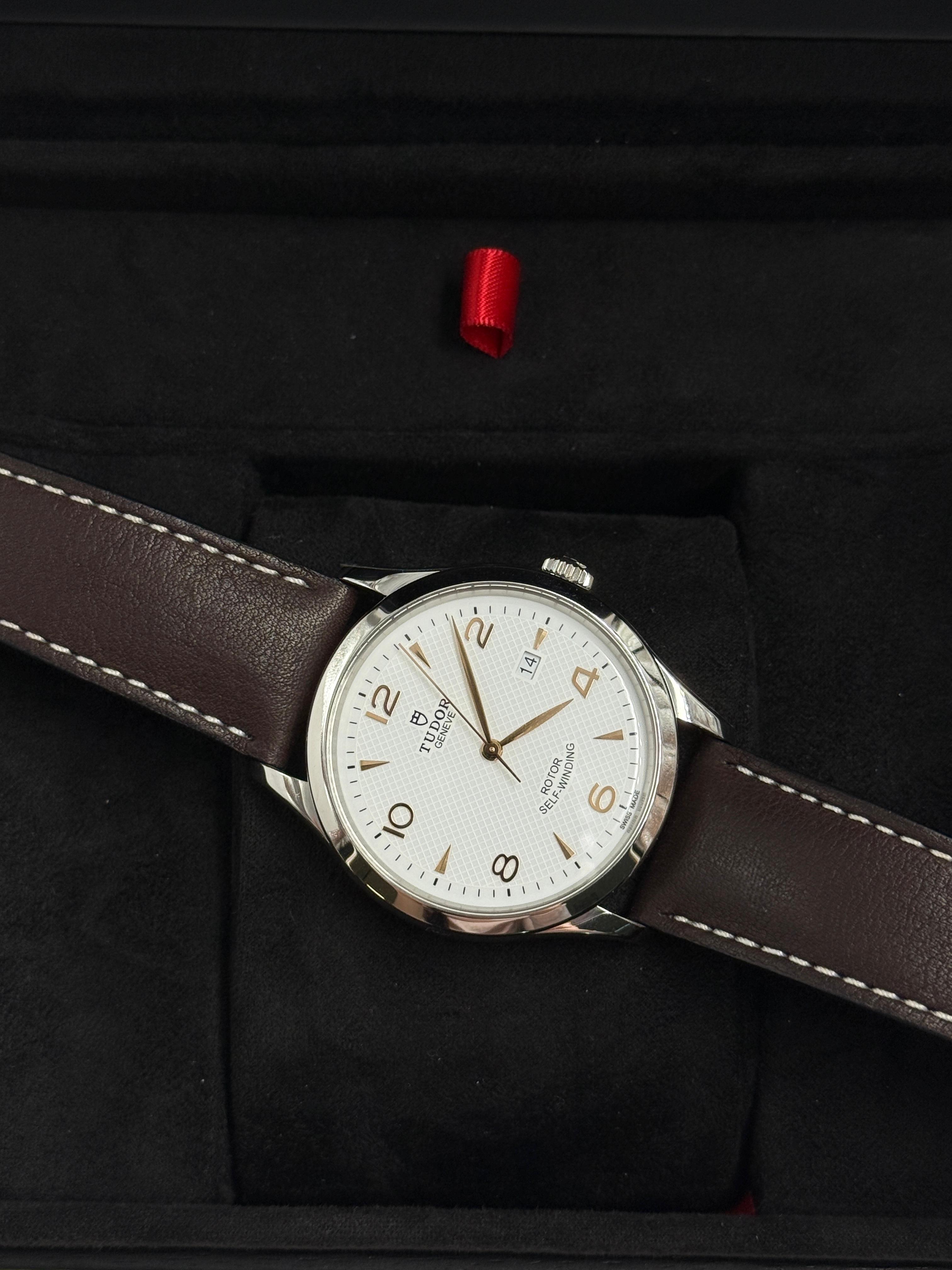 TUDOR 1926 M91650-0012 WHITE