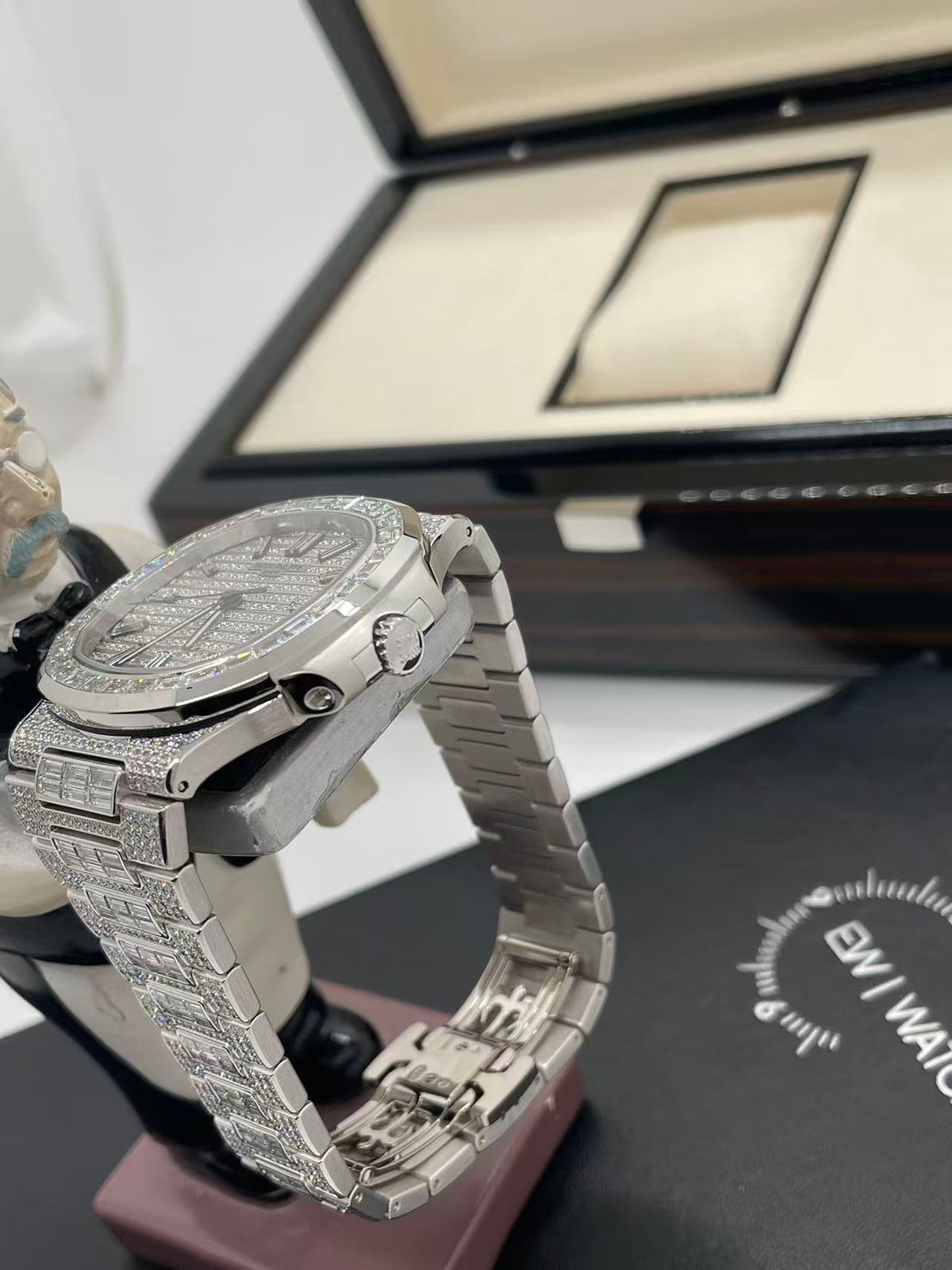 Patek Philippe Nautilus Ref. 5811/1460G-001 White Gold 2025