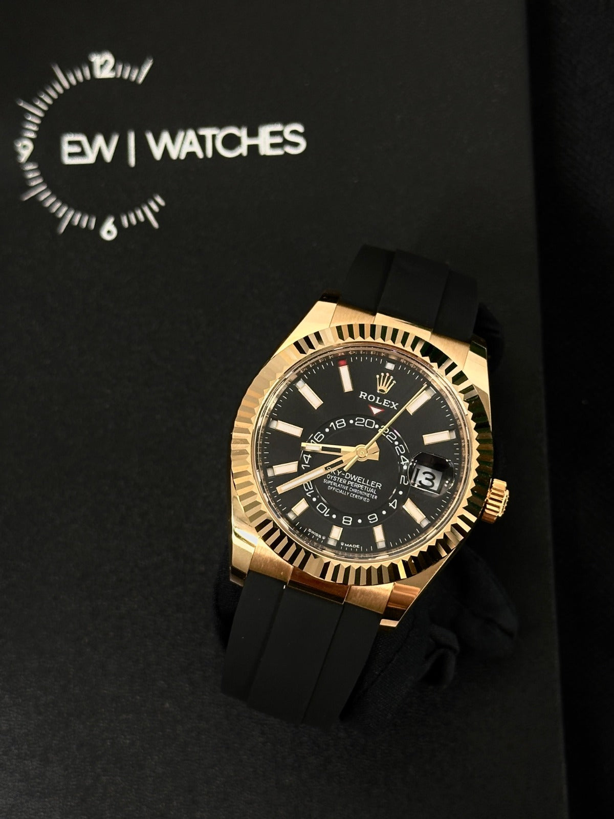 Rolex Sky-Dweller 42 mm 336238 Schwarz 2024