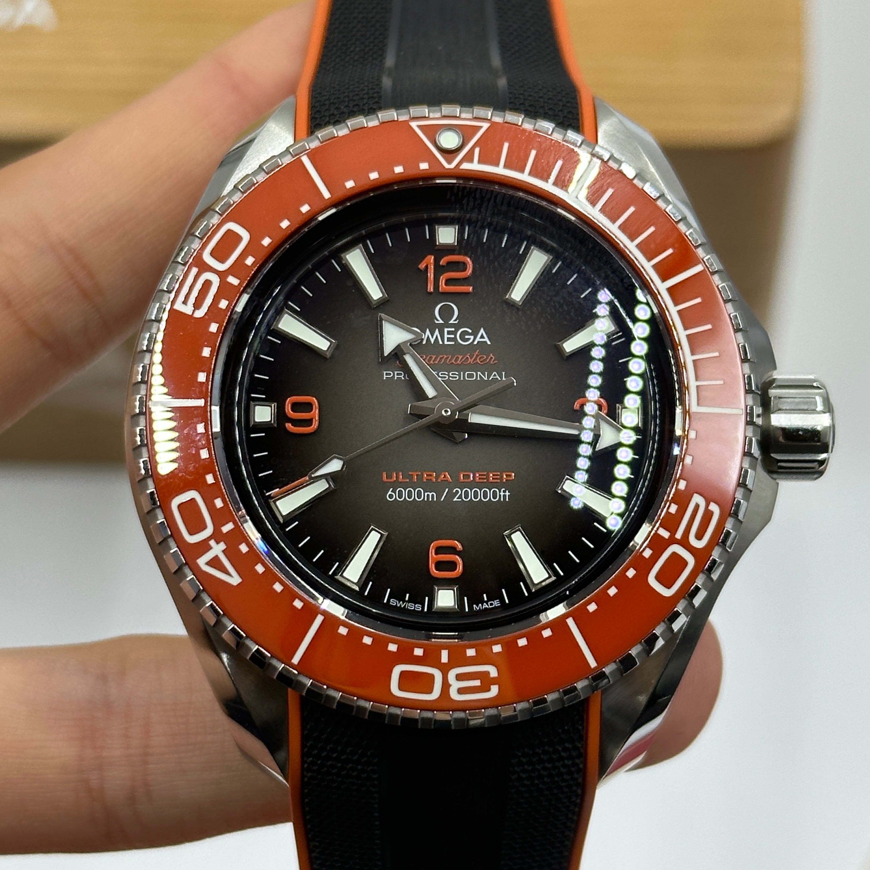 Omega Seamaster Planet Ocean 6000M 215.32.46.21.06.001 2026