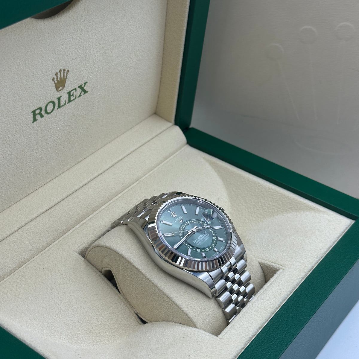Rolex Sky-Dweller 336934 Green Jubilee 2025