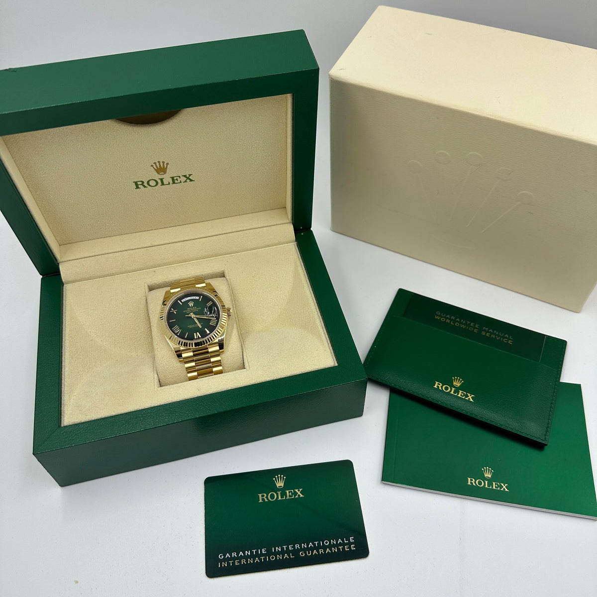 Rolex Day-Date 40 228238 Green Ombré Roman 2025