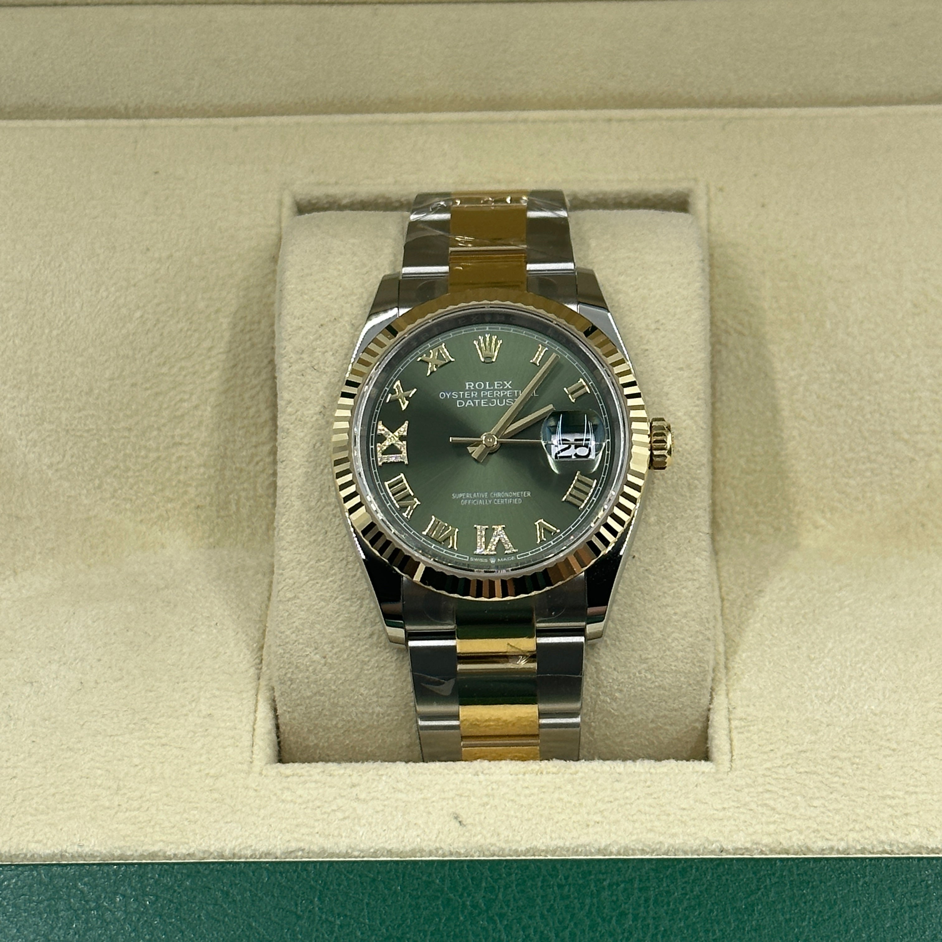 Rolex Datejust 36 126233 Grüne VIIX Oyster 2024