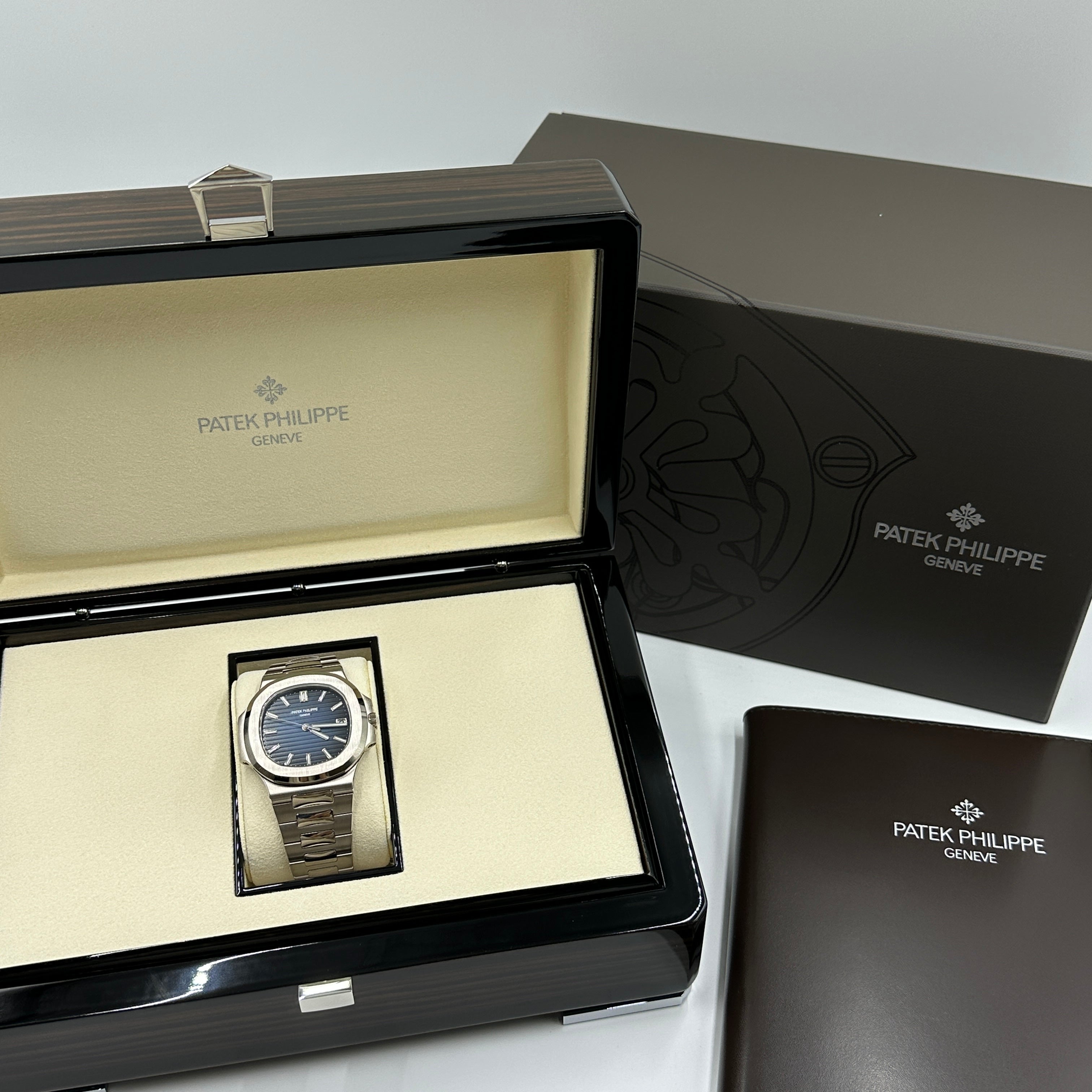 Patek Philippe Nautilus 5811/1G-001 2026