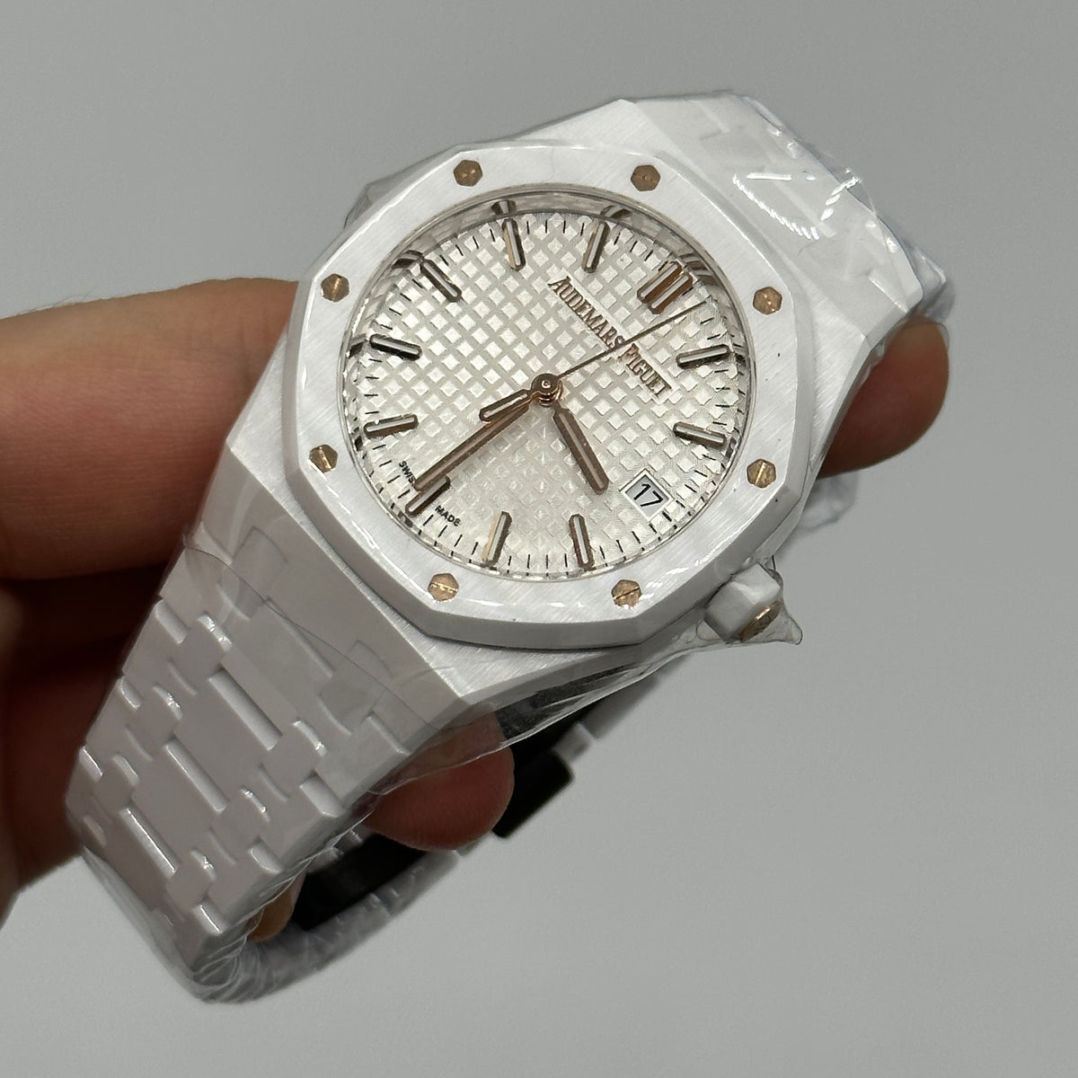 Audemars Piguet Royal Oak 77350CB.OO.1266CB.01 2025