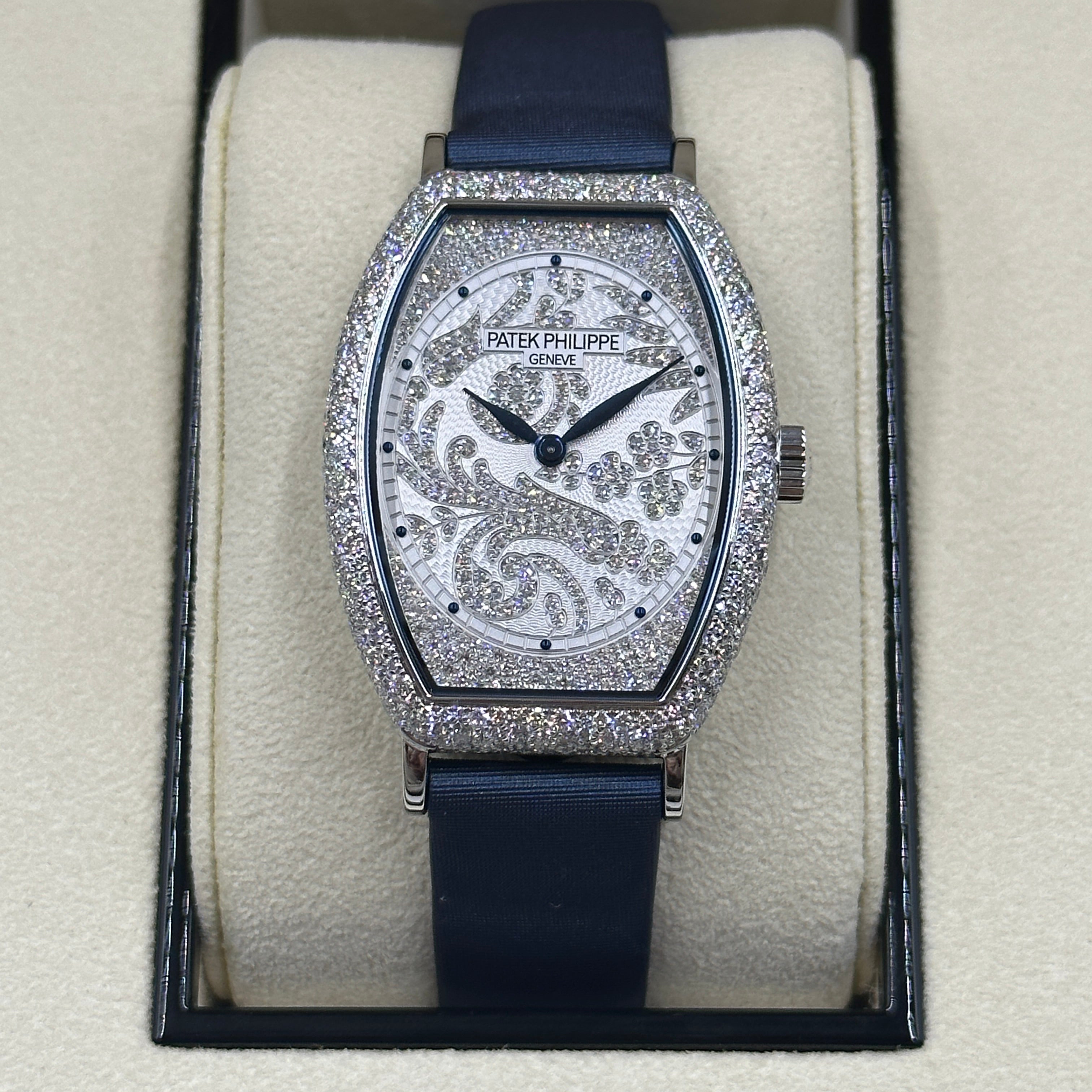 Patek Philippe GONDOLO 7099G-001