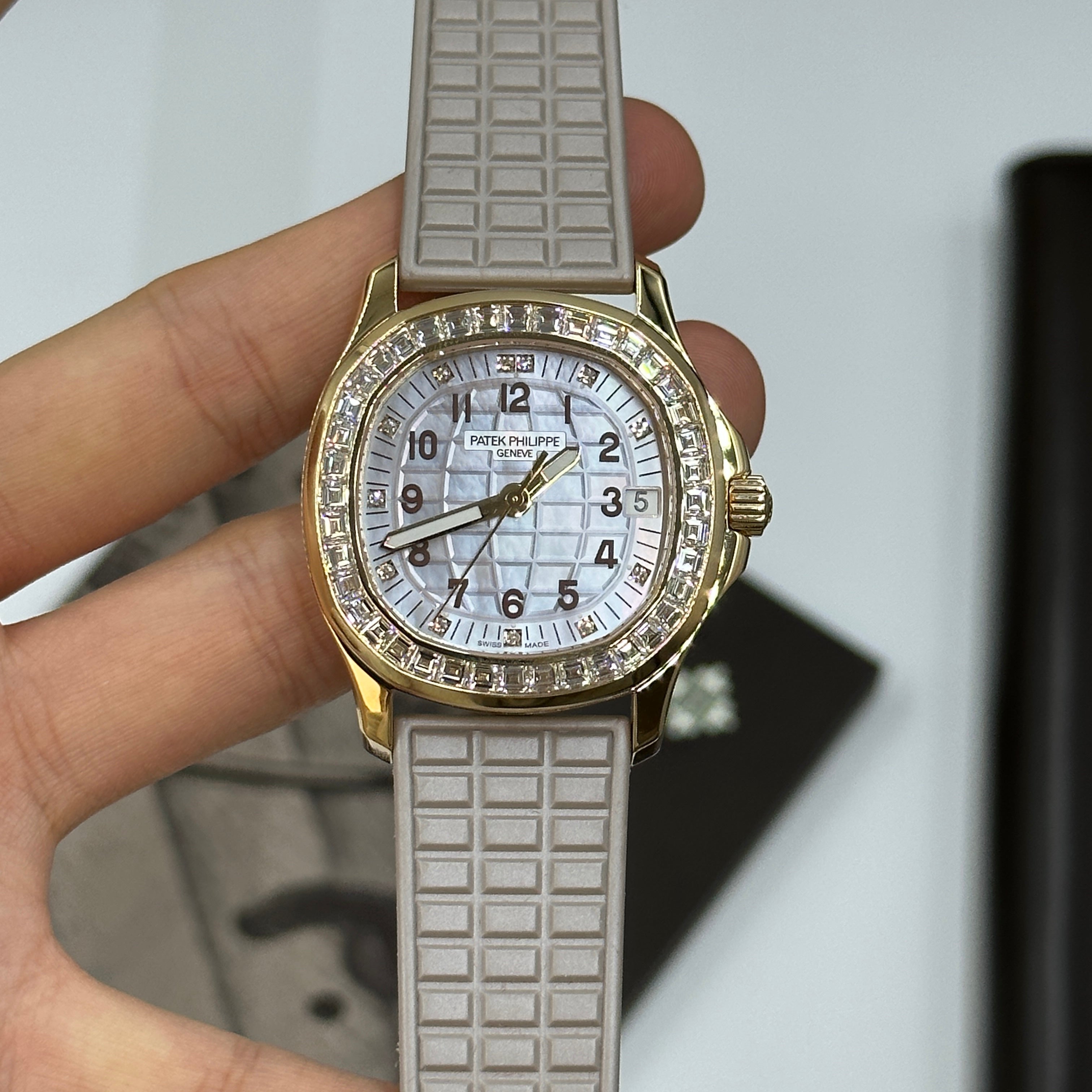Patek Philippe Aquanaut 5072R-001 2025