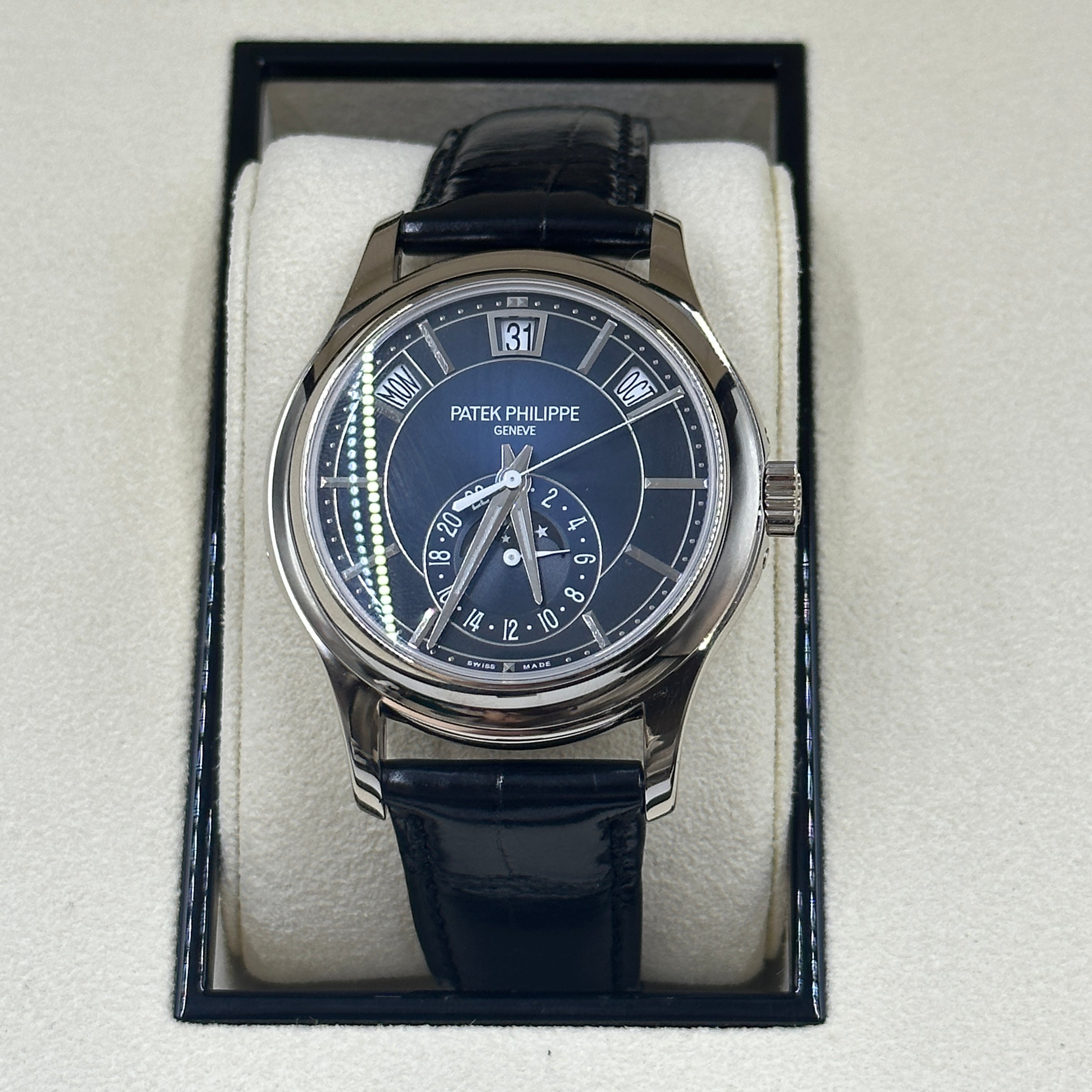 Patek Philippe Annual Calendar 5205G-013
