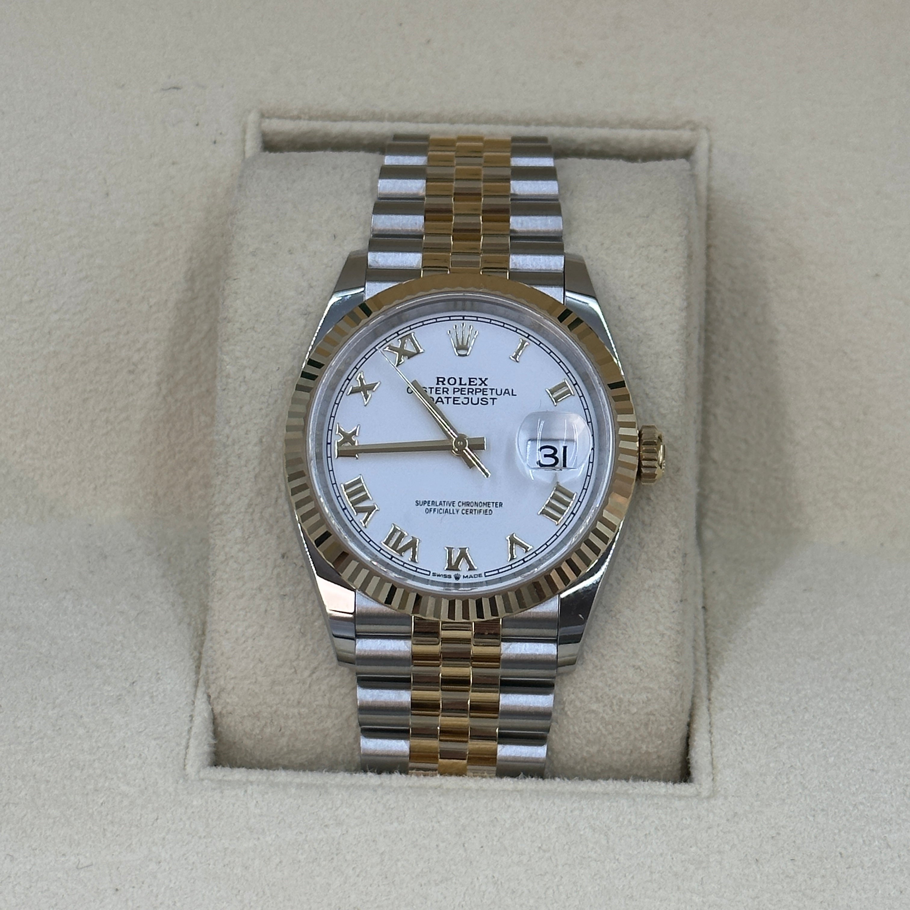 Rolex Datejust 36 126233 White Roman Jubilee