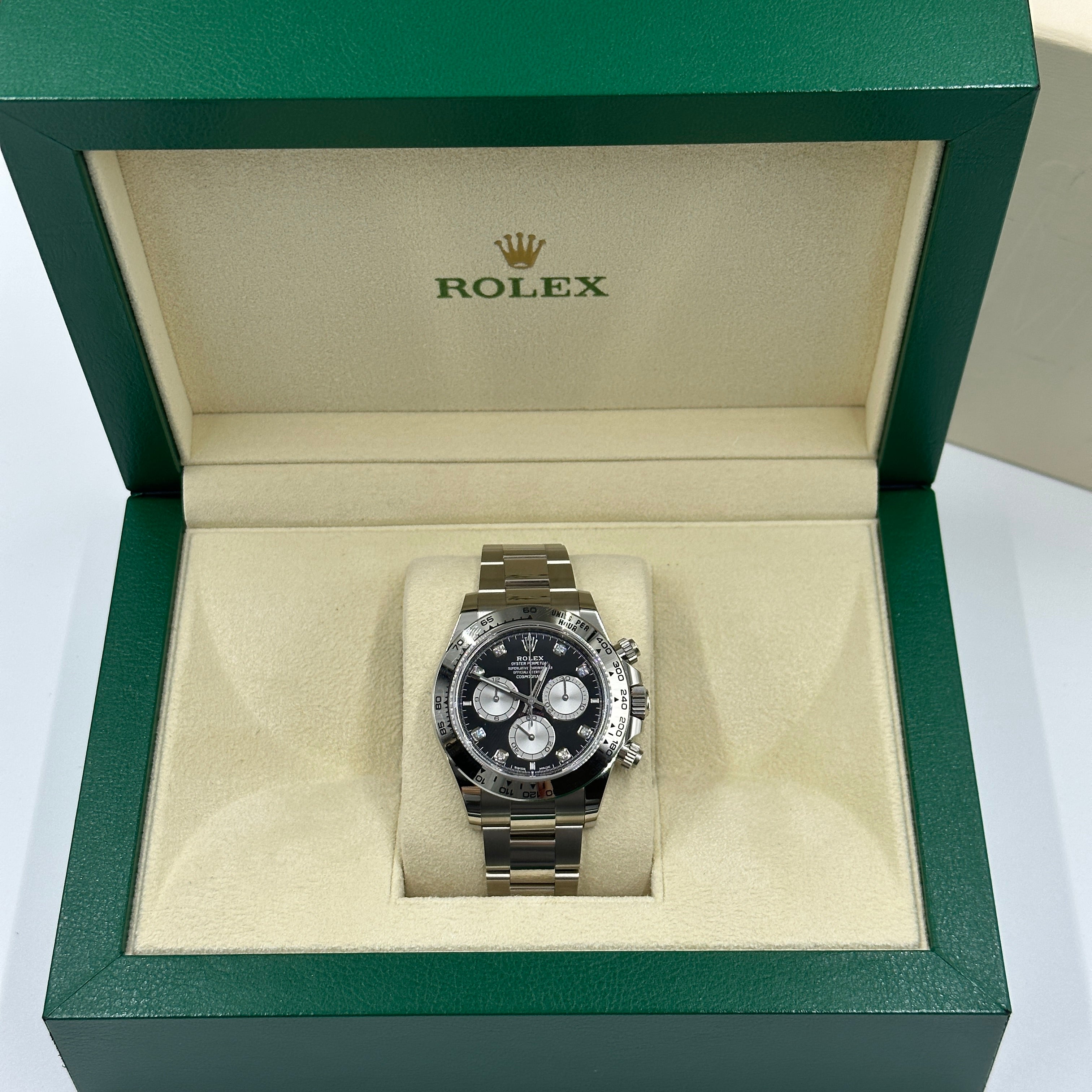 Rolex Cosmograph Daytona 126509 Helles Schwarz und Stahl mit Diamanten besetzt
