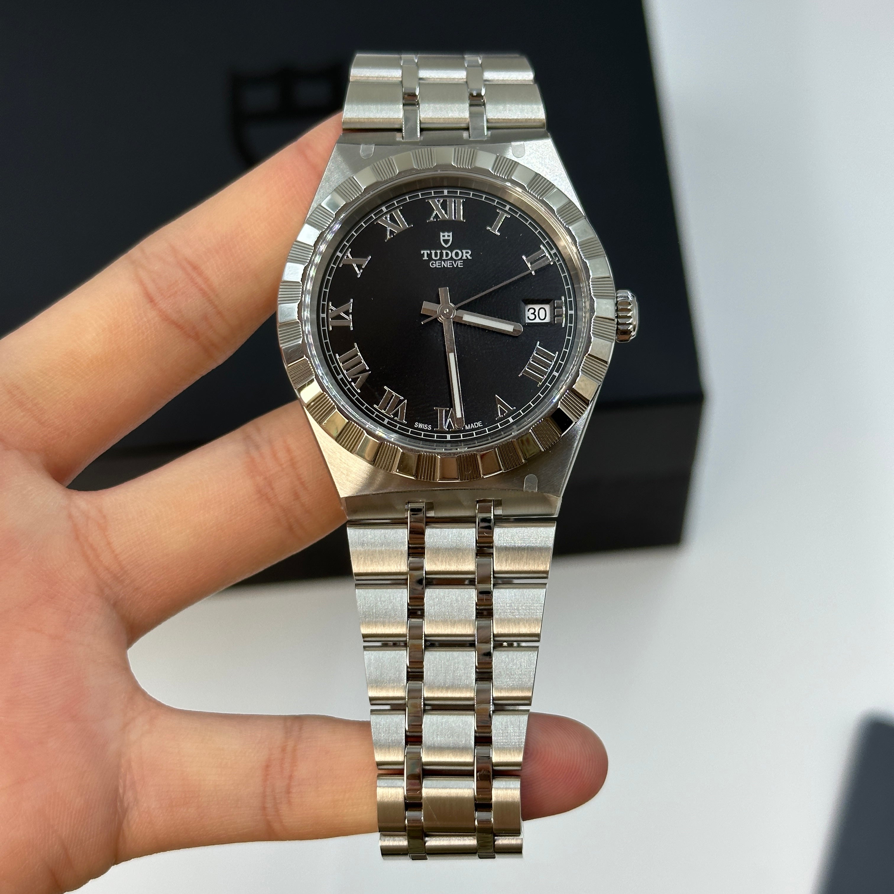 Tudor Royal M28500-0003 Black Roman 38MM