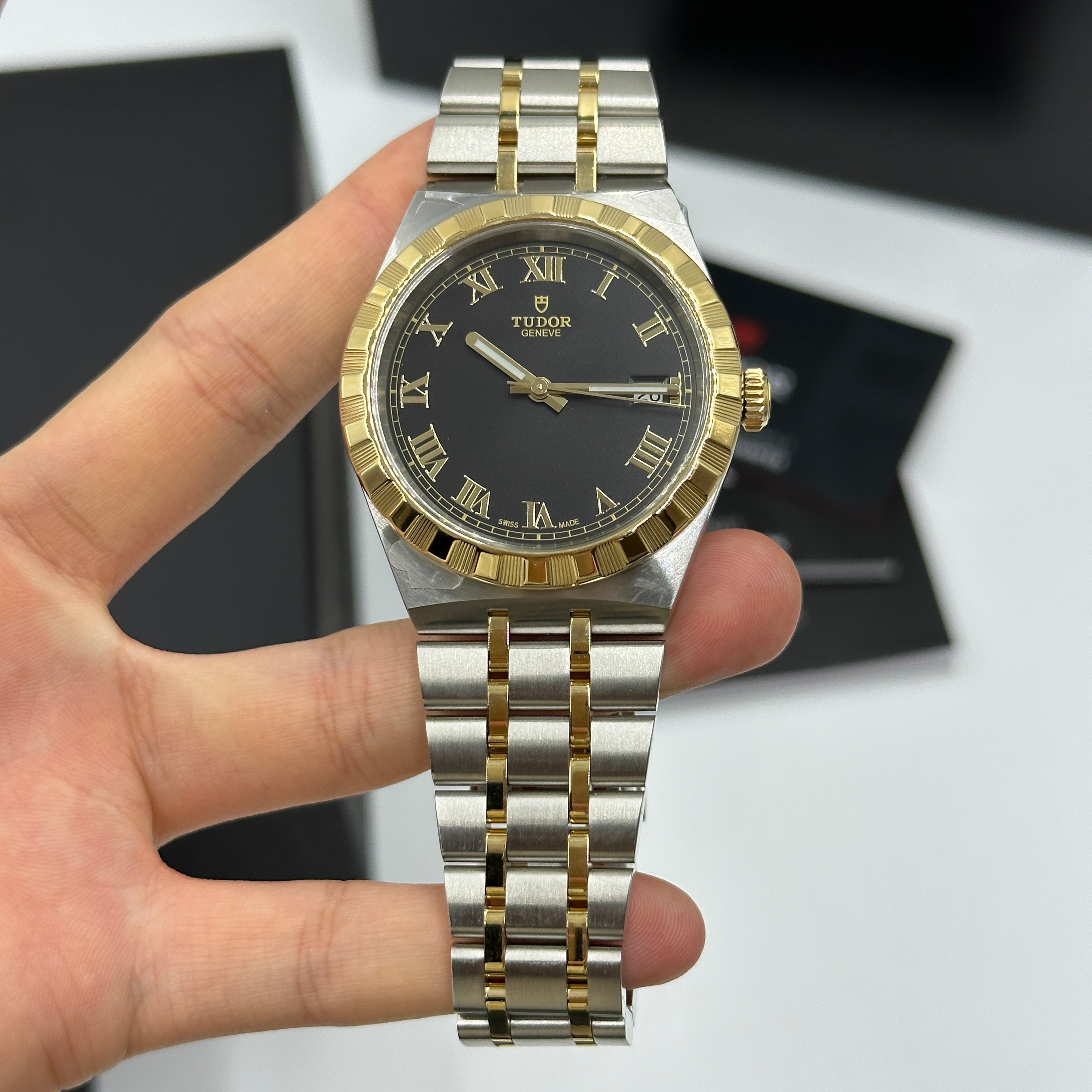 TUDOR Royal 28503-0006 BLACK ROMAN