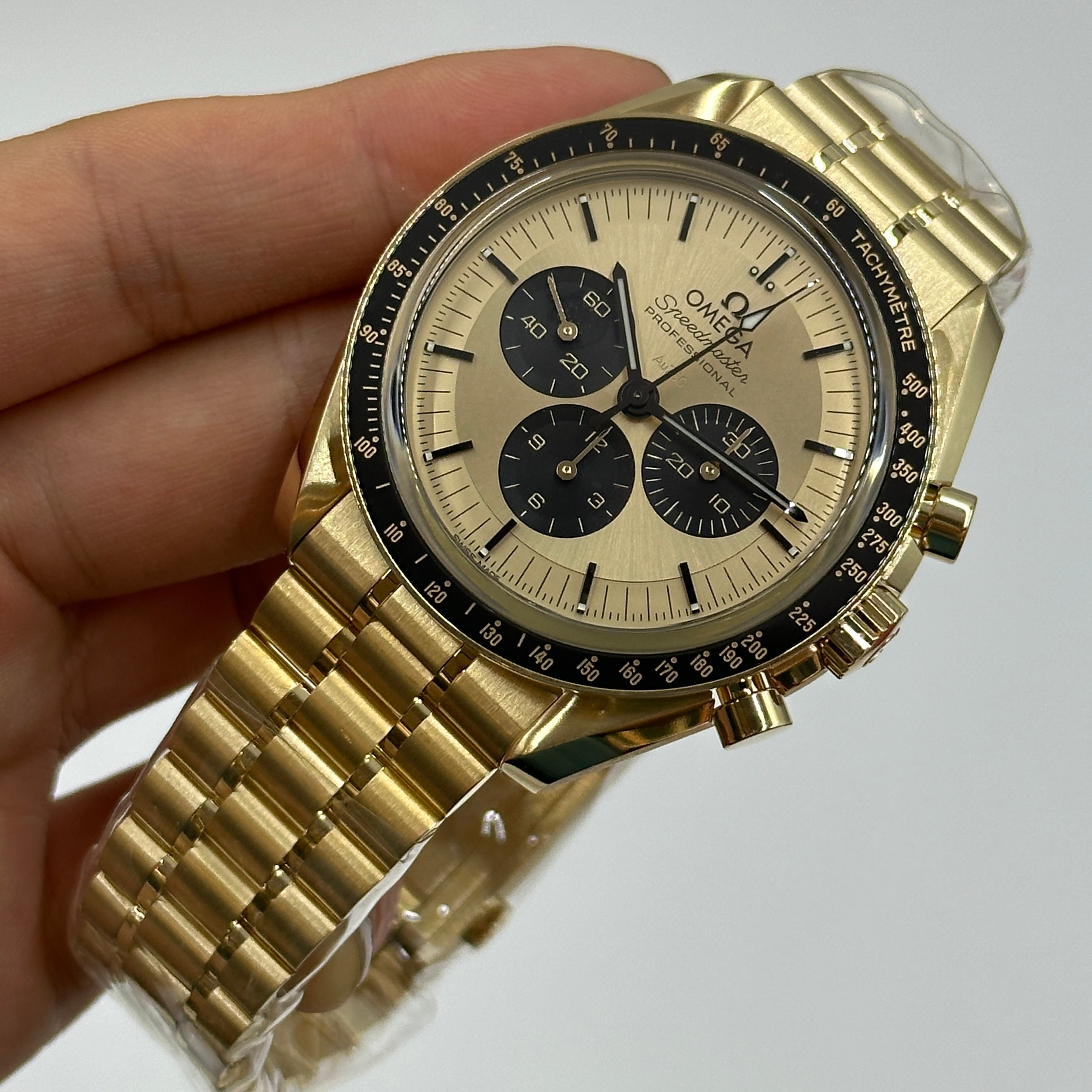 Omega - 310.60.42.50.99.002 Speedmaster Professional Moonwatch 3861 Moonshine Gold