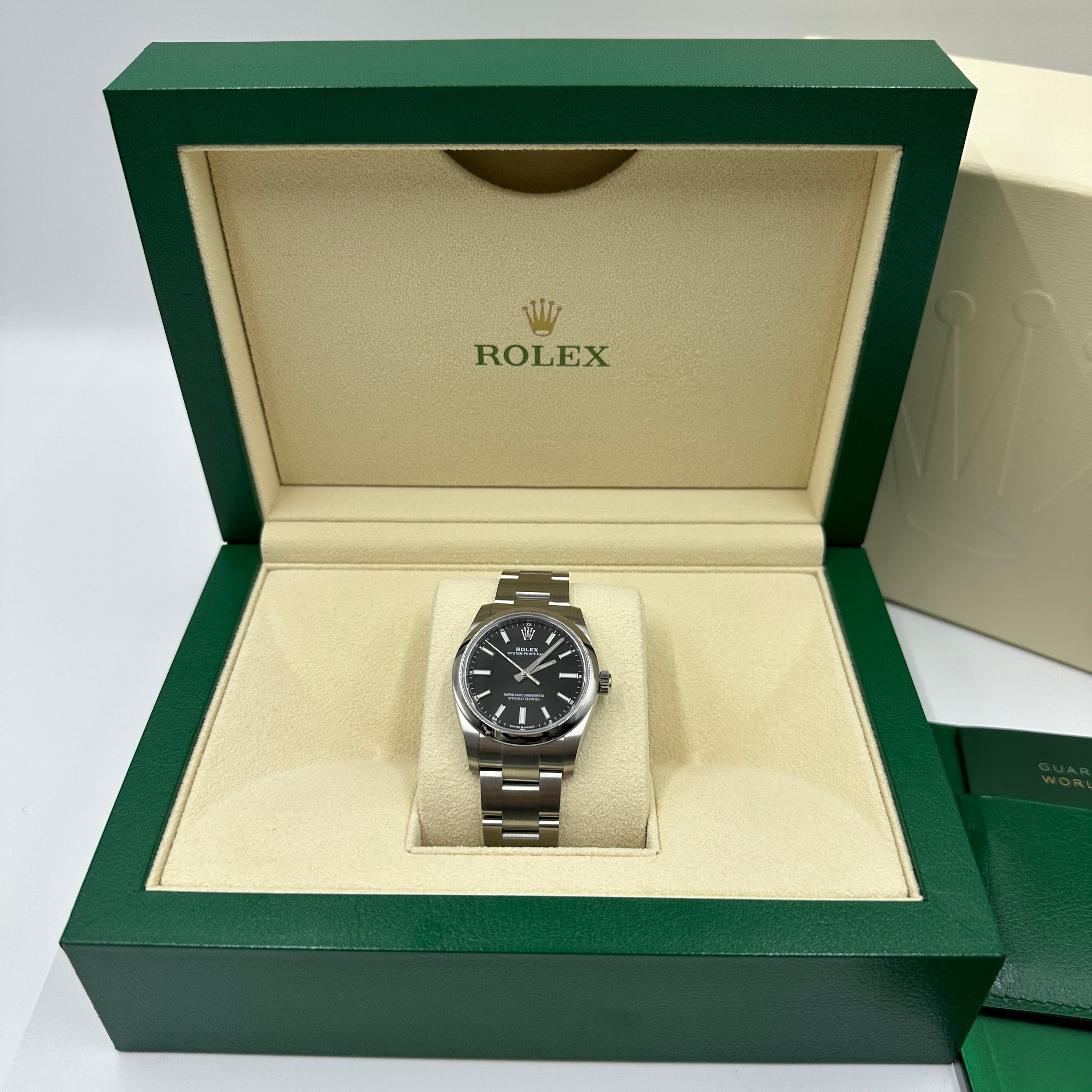Rolex Oyster Perpetual 34 124200 Schwarz 2025