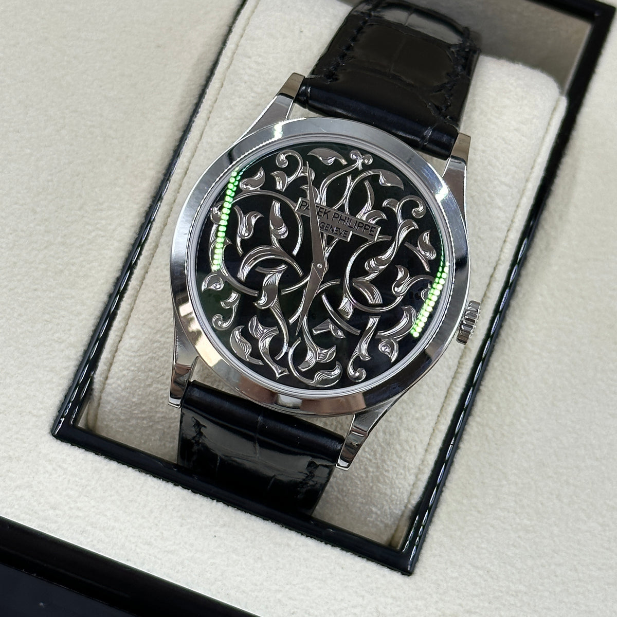 Patek Philippe Calatrava Engraved Black Dial Platinum Ref. 5088/100P-001 2022