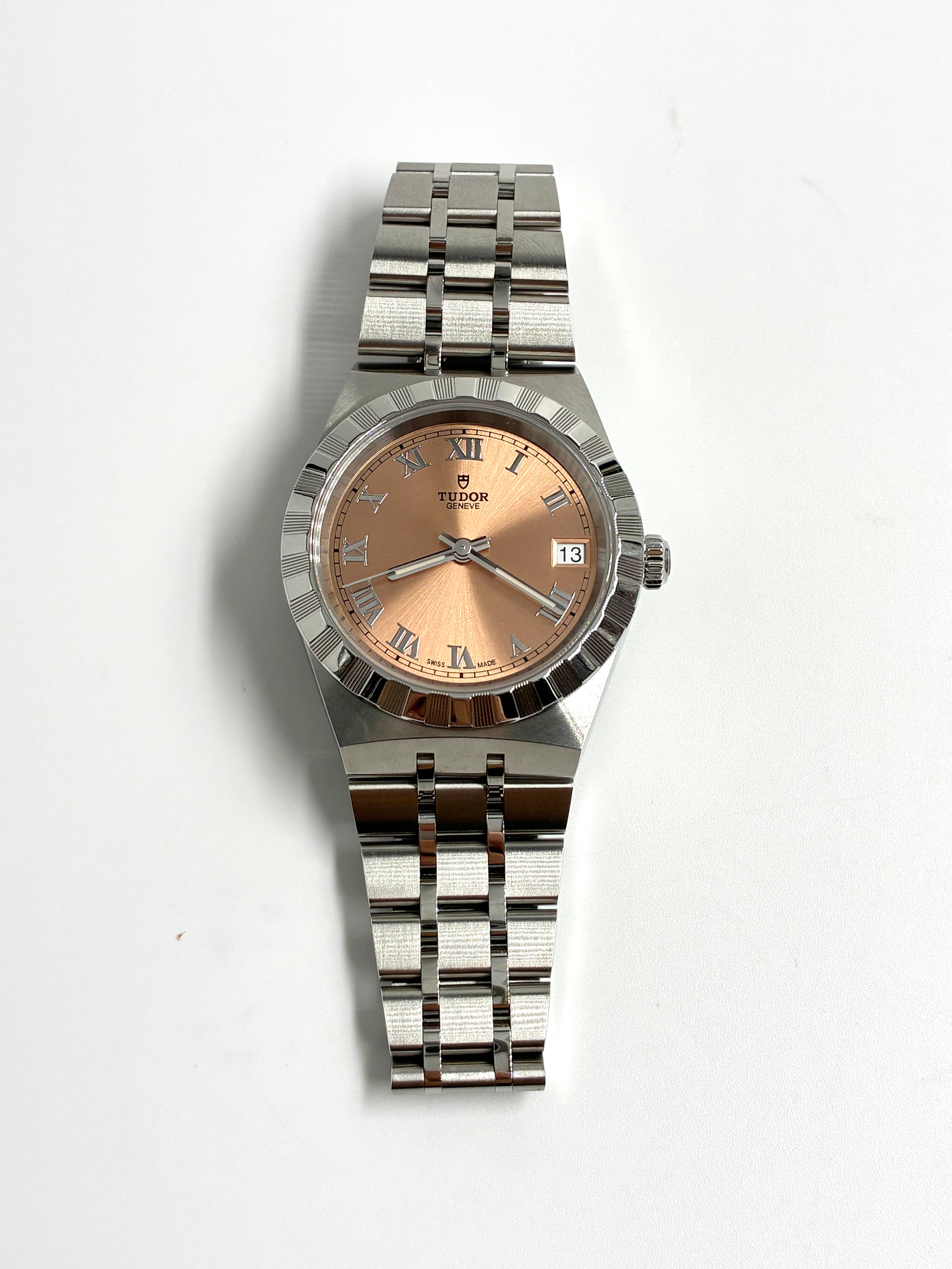 Tudor Royal M28400-0009