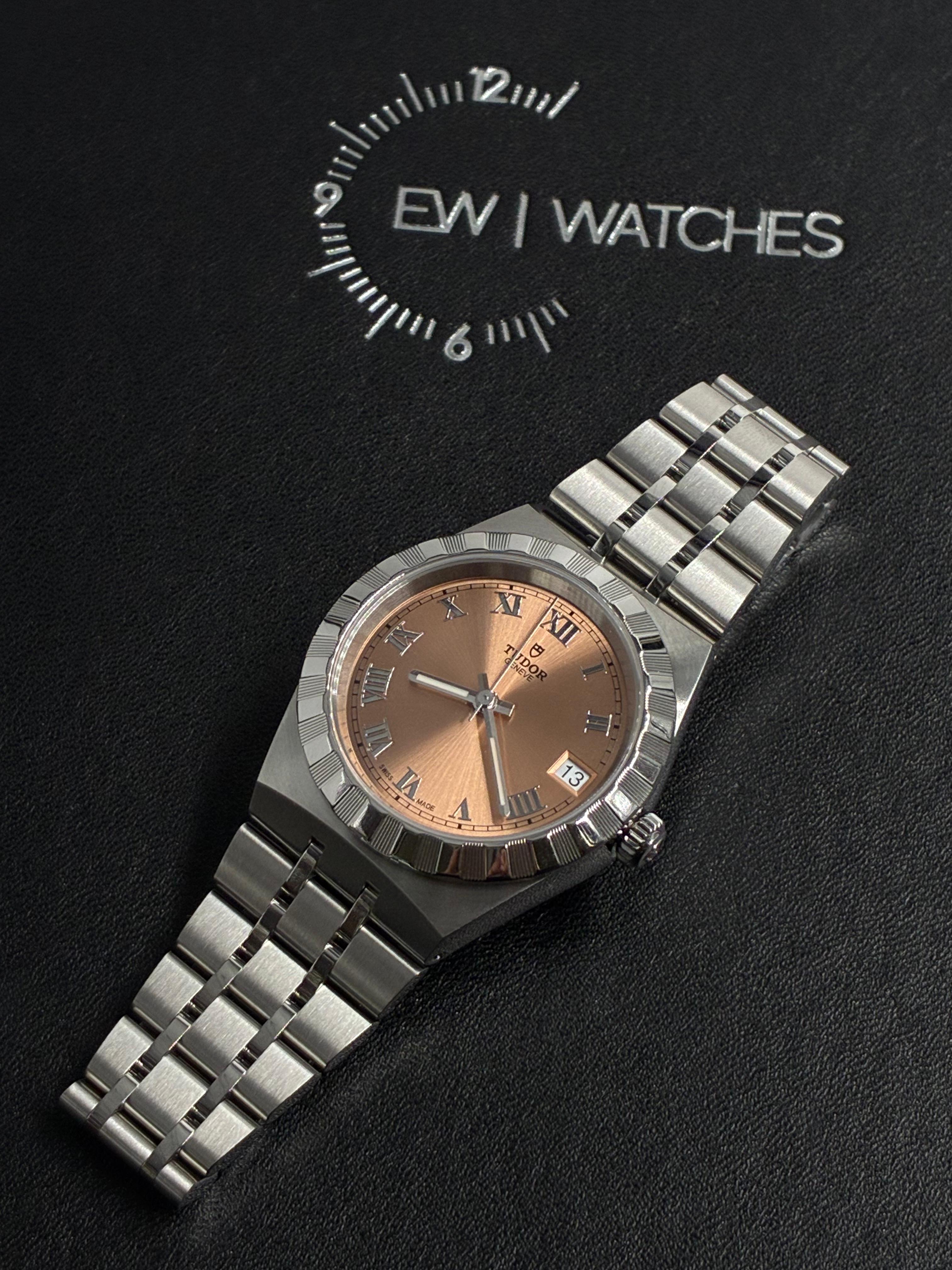 Tudor Royal M28400-0009