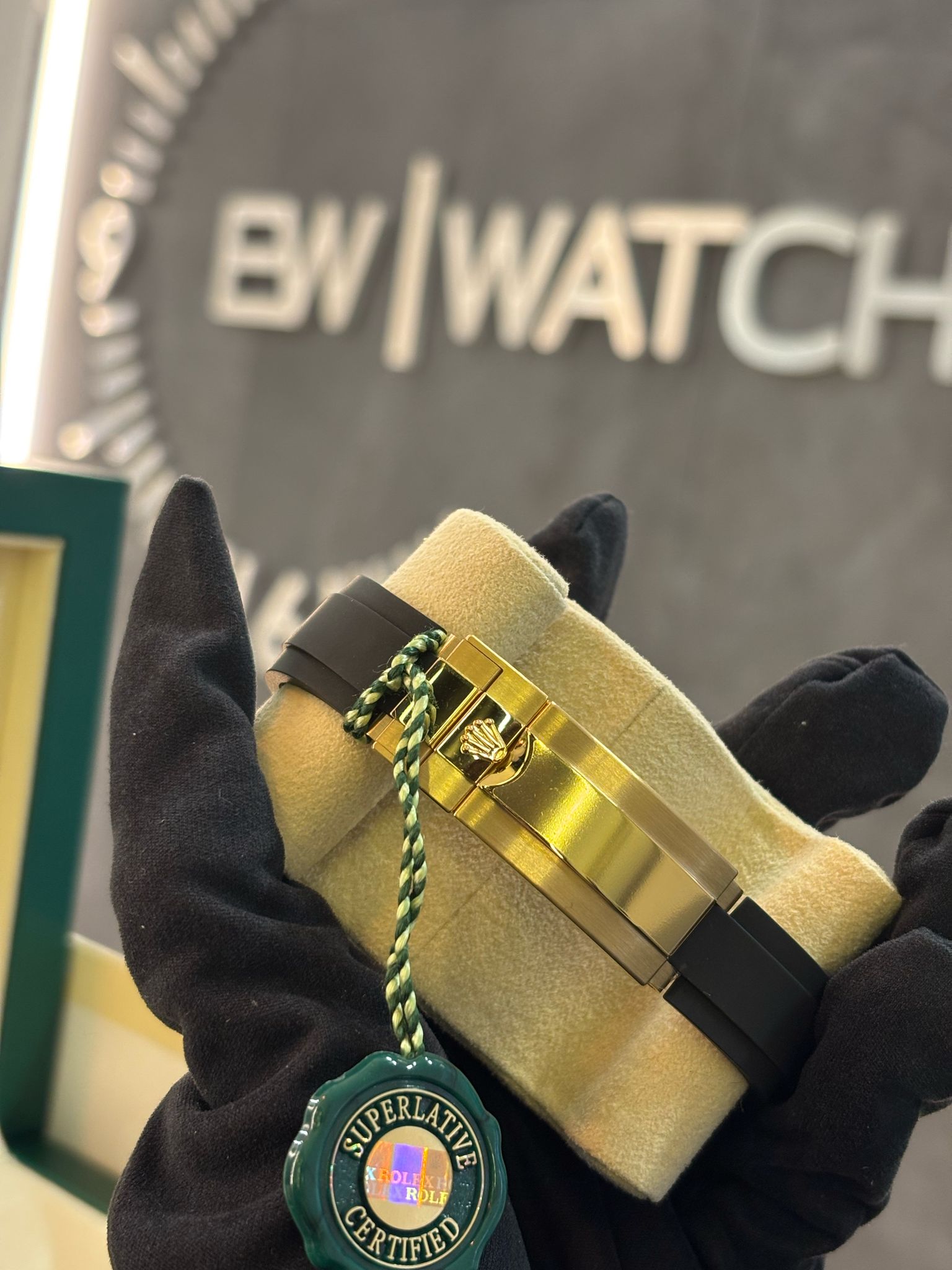 Rolex Cosmograph Daytona 126518 Golden und leuchtend schwarz YML