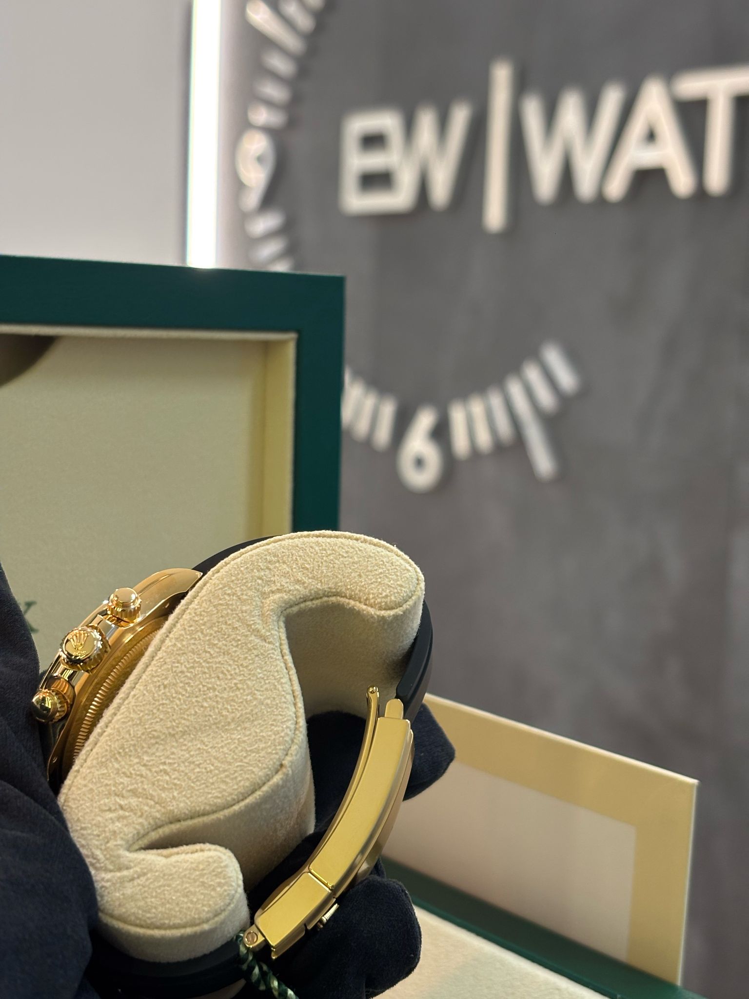 Rolex Cosmograph Daytona 126518 Golden und leuchtend schwarz YML