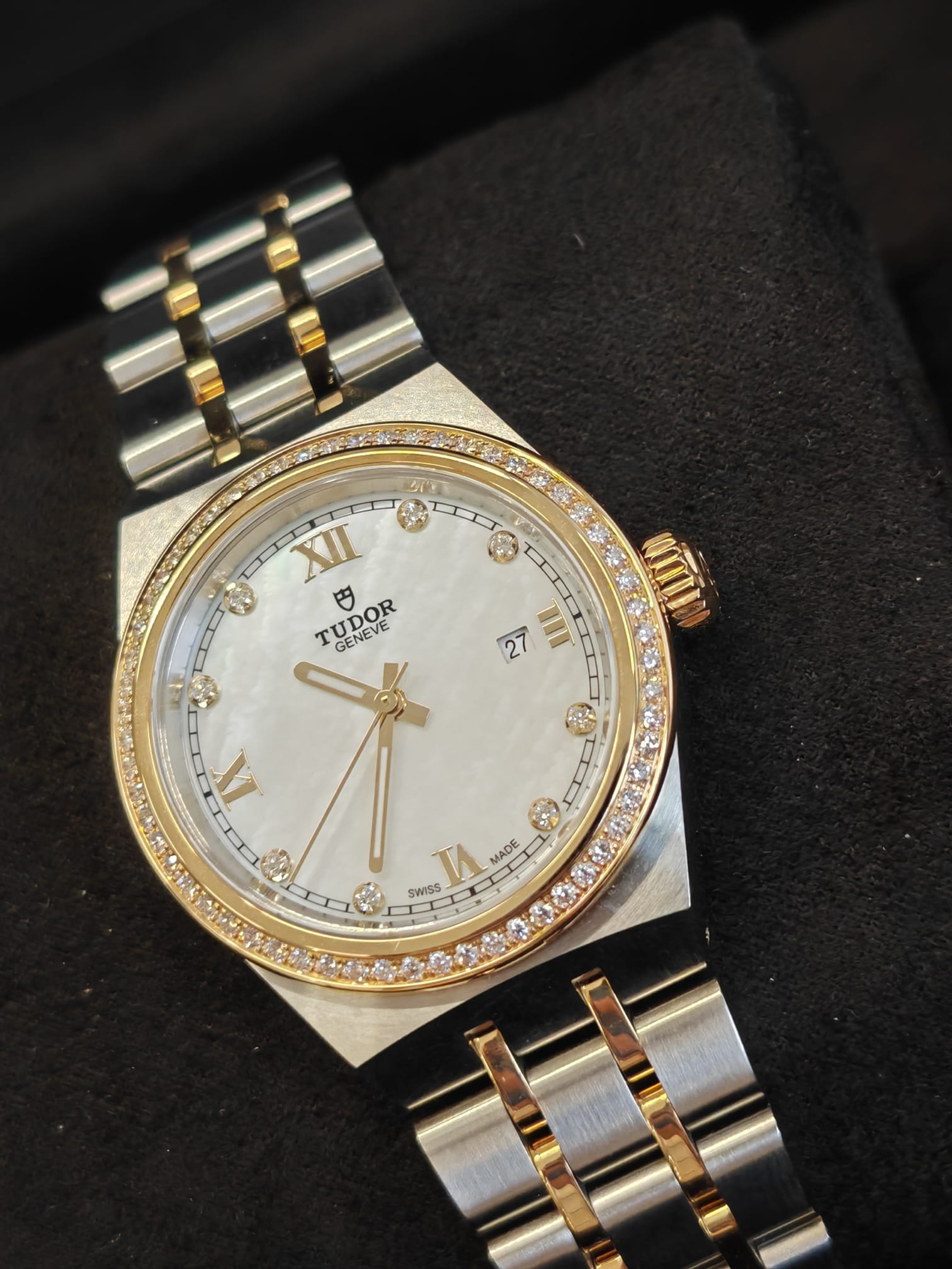 Tudor Royal M28323-0001