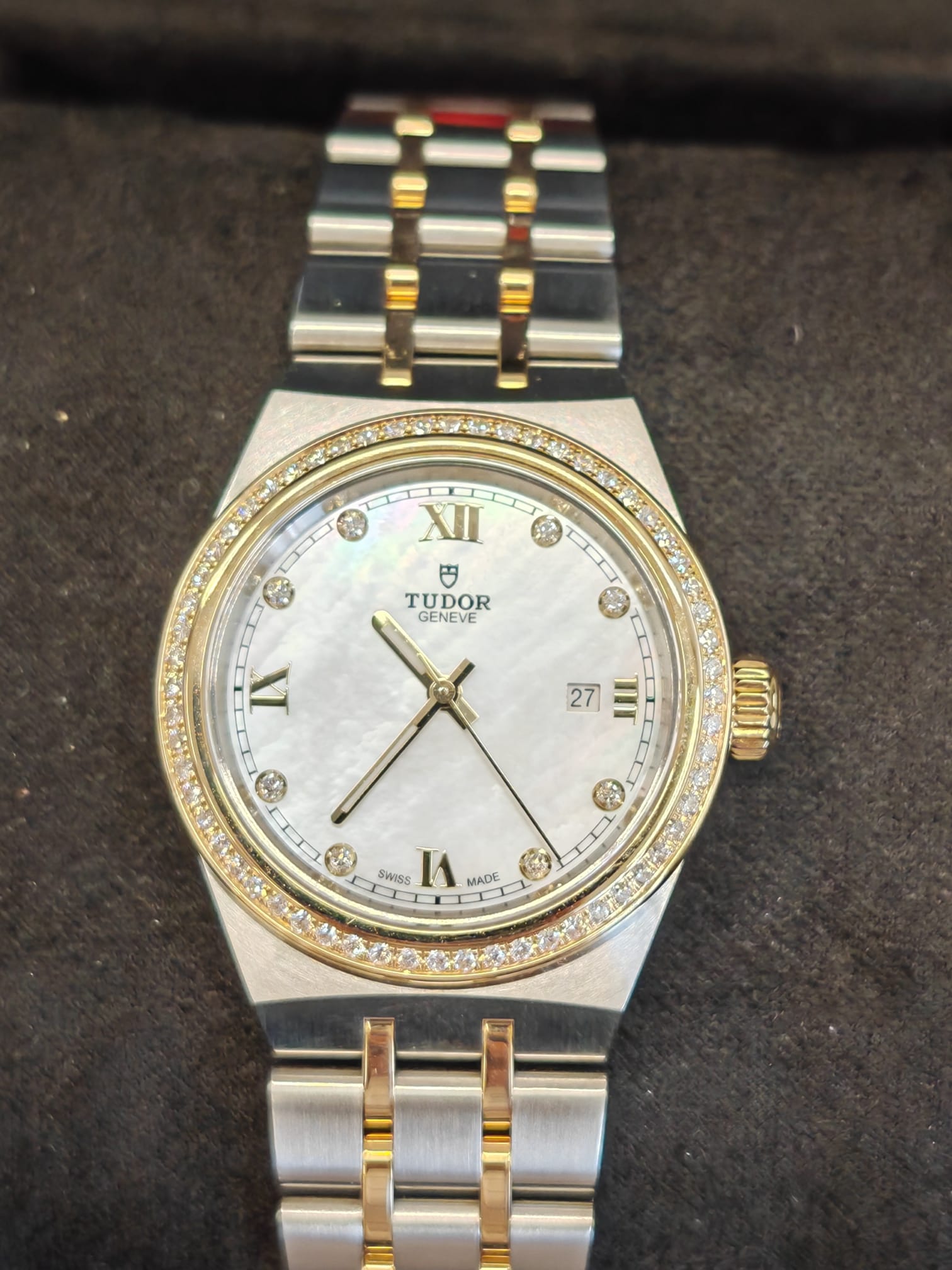 Tudor Royal M28323-0001