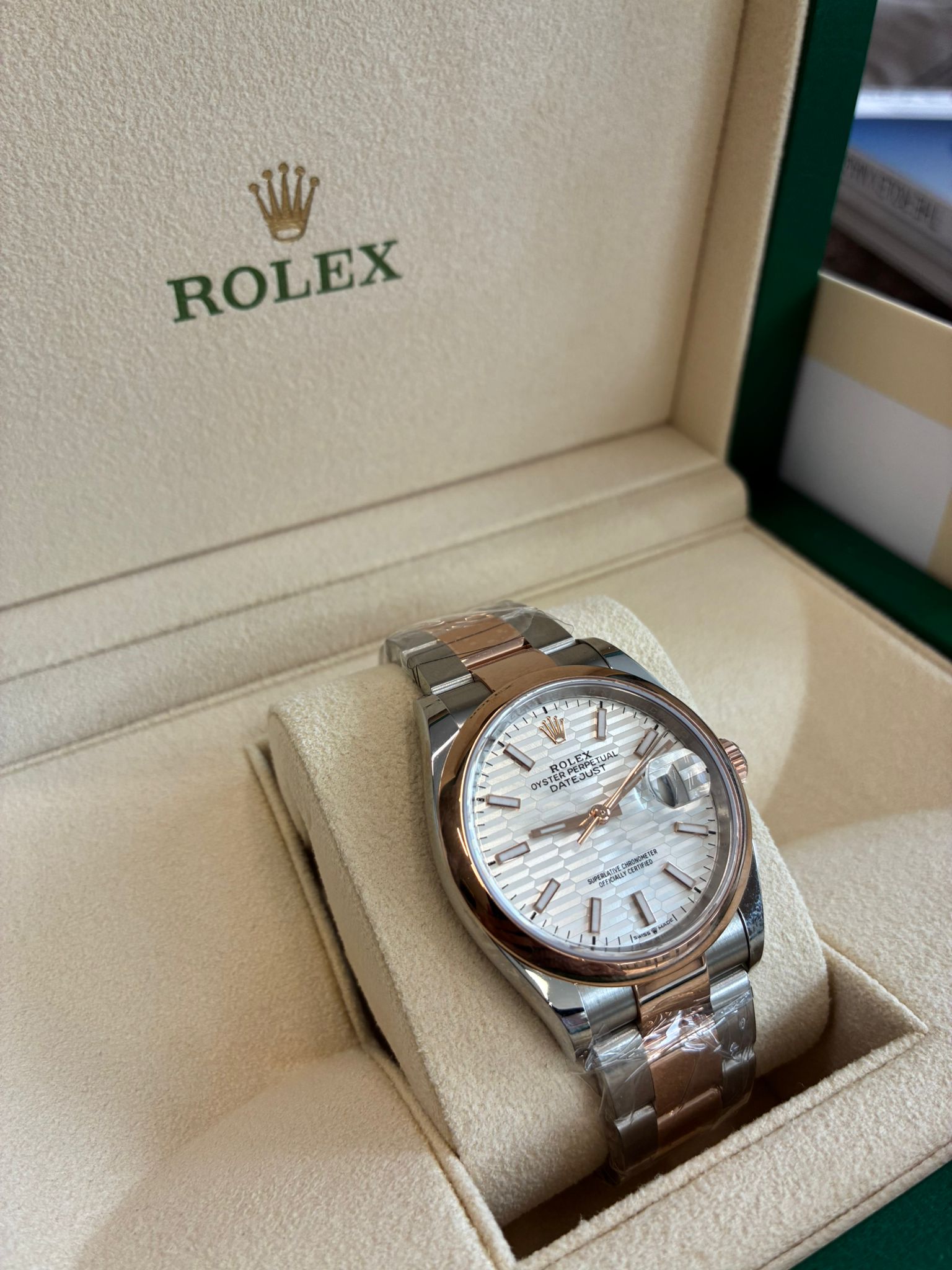 Rolex Datejust 36 126201-0033 Silberne Flöten-Oyster 2024