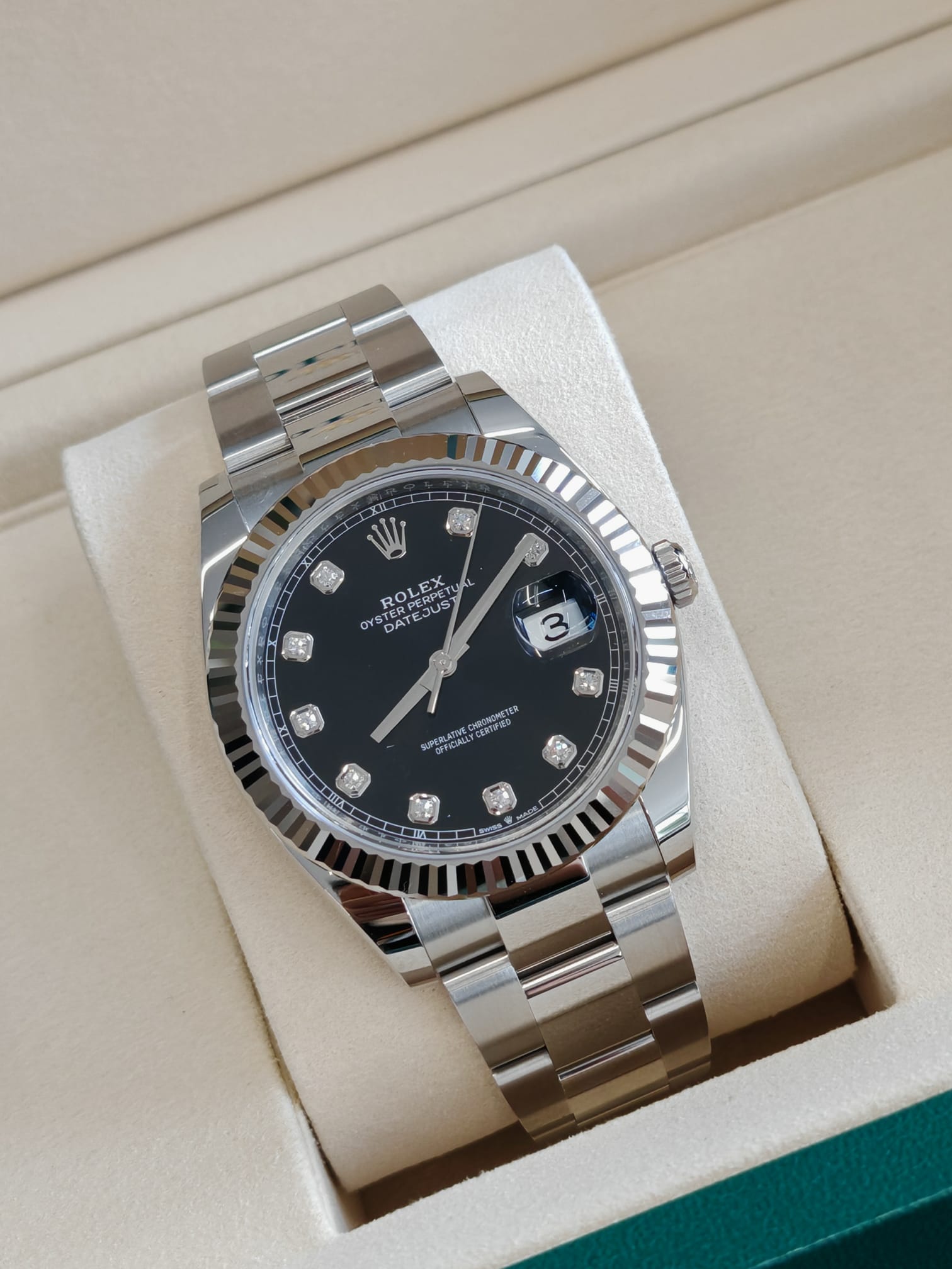 ROLEX Datejust 41  126334G BLACK OYS
