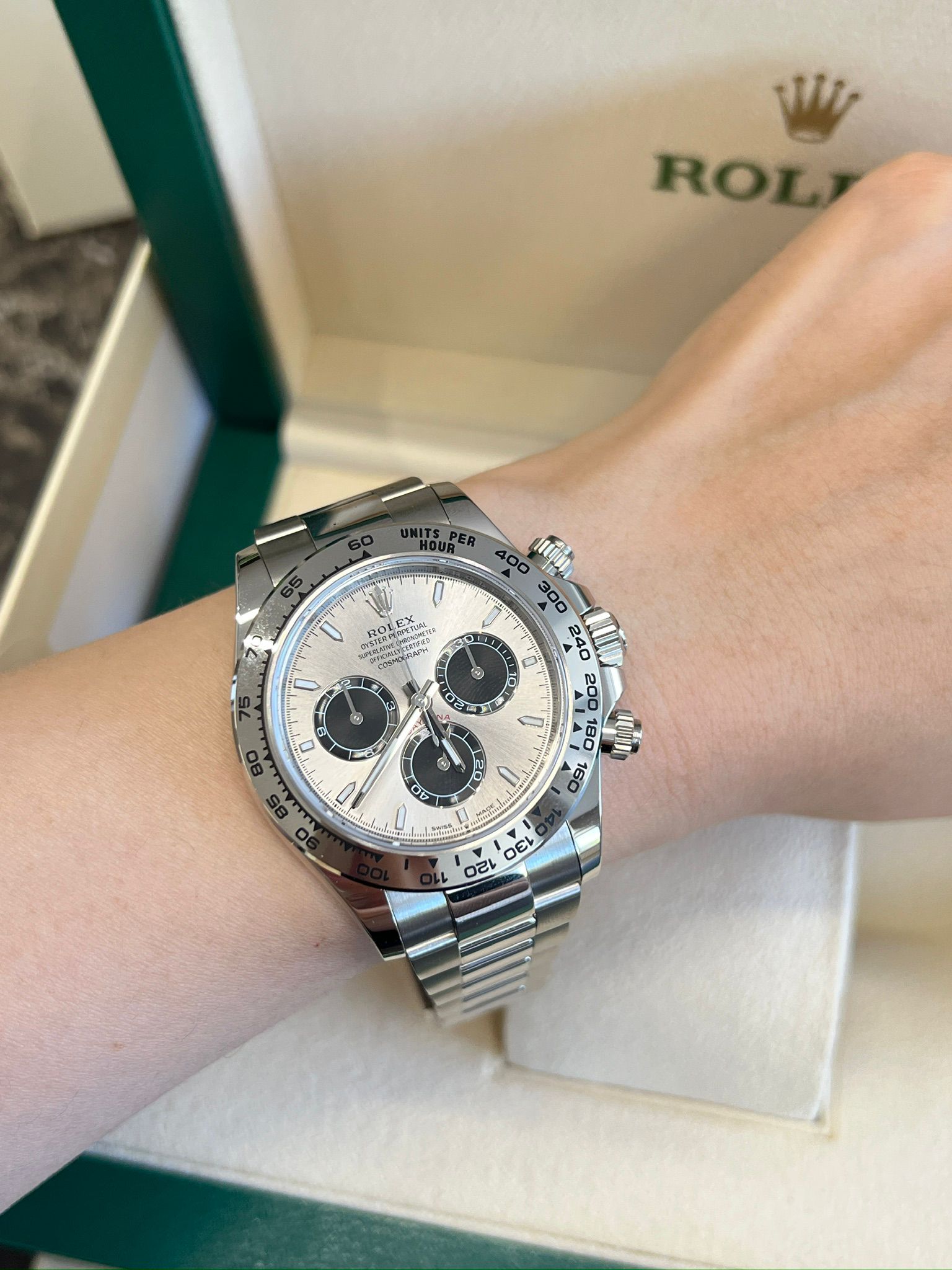 Rolex daytona 126509 GREY