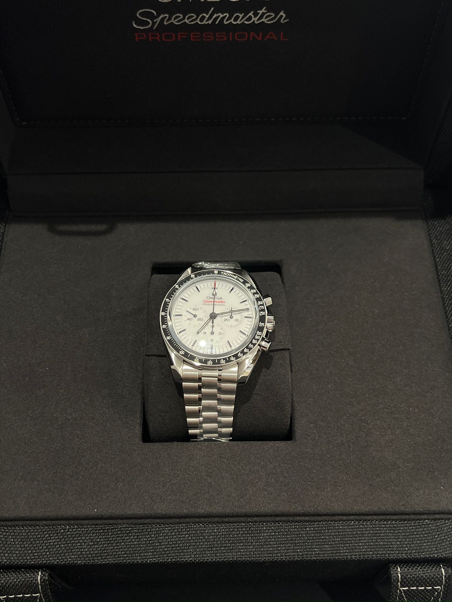 OMEGA Speedmaster Moonwatch Professional310.30.42.50.04.001 WHITE STEEL