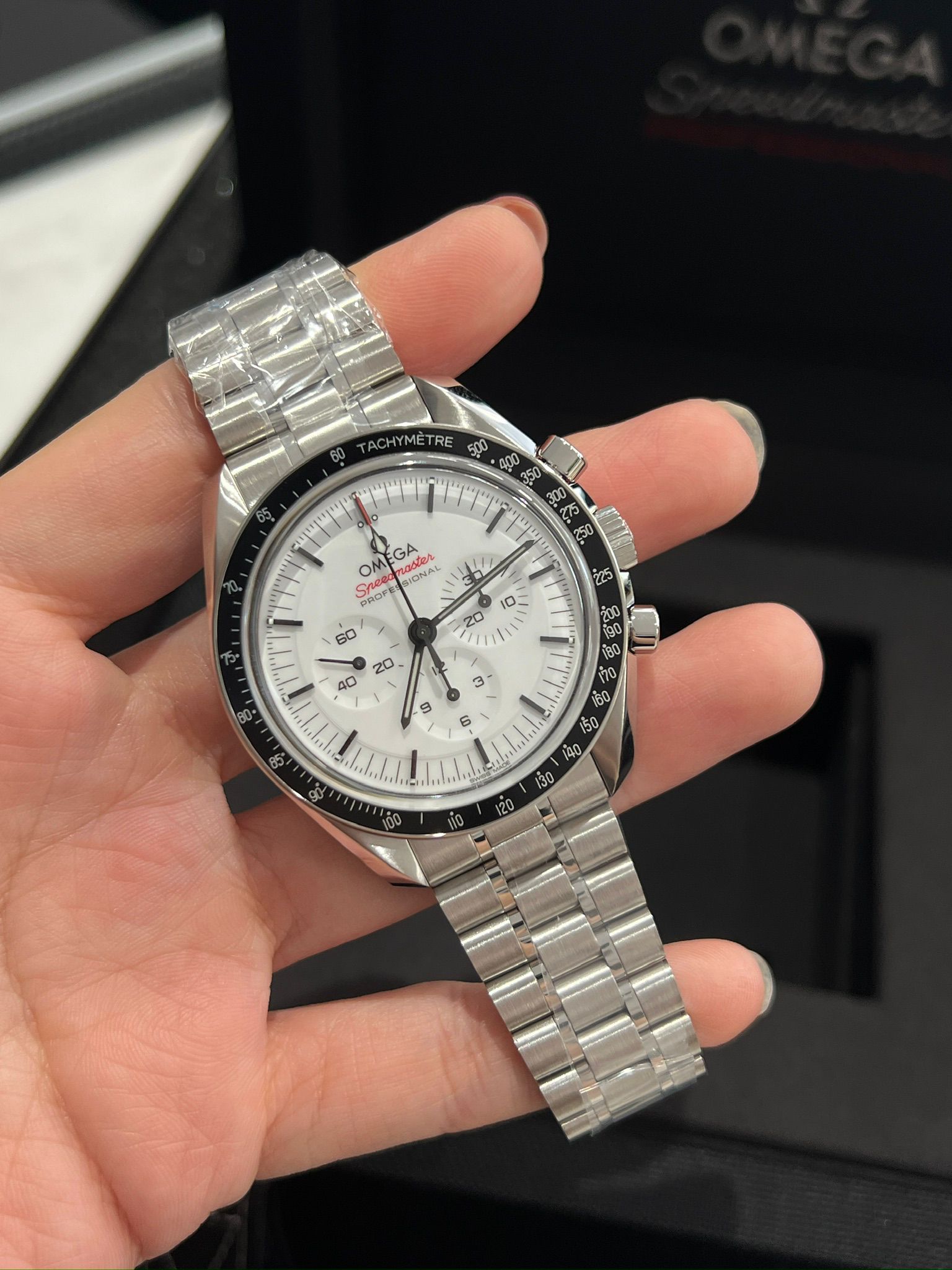OMEGA Speedmaster Moonwatch Professional310.30.42.50.04.001 WHITE STEEL