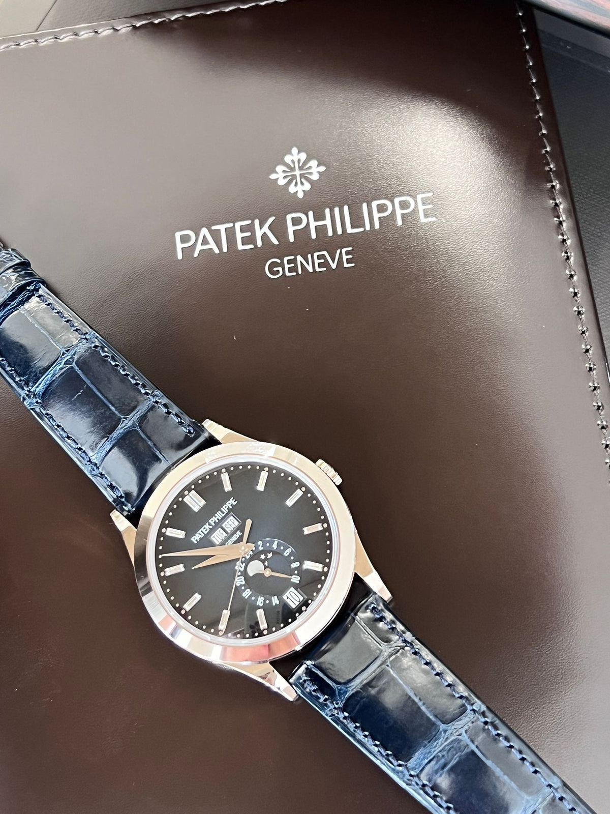 Patek Philippe Annual Calendar 5396G‑017 White‑Gold 38.5 MM Blue Dial 2025