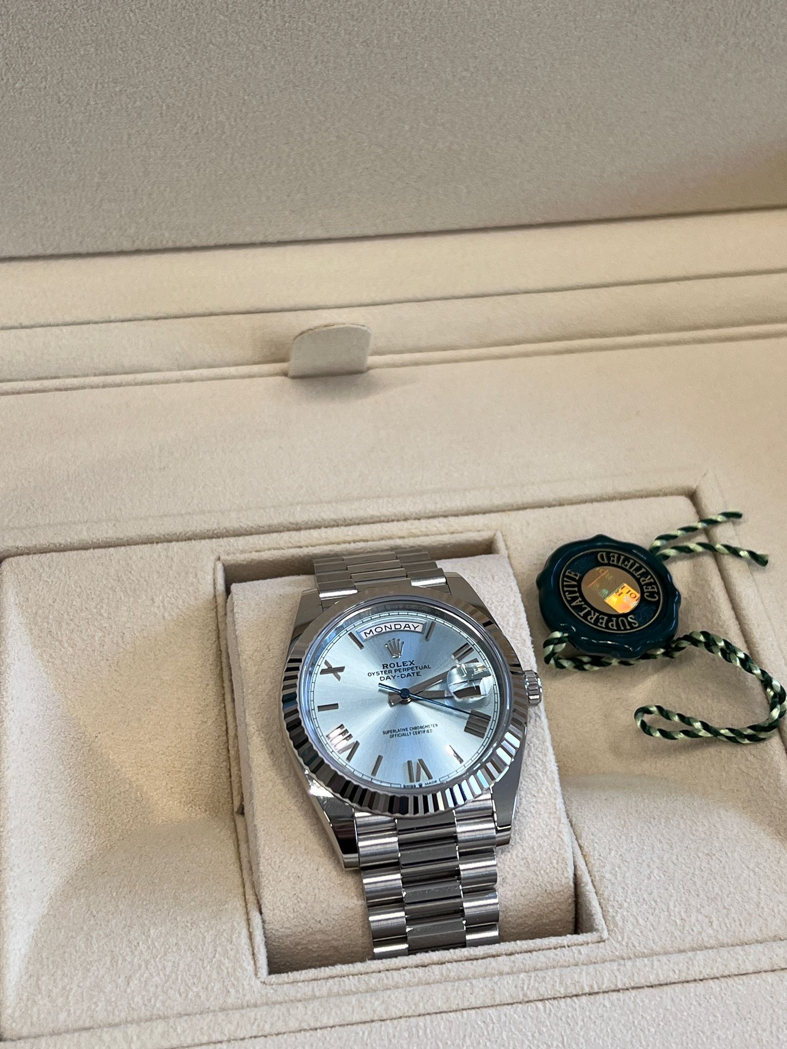 Rolex Day-Date 40 228236 ICE BLUE ROMAN