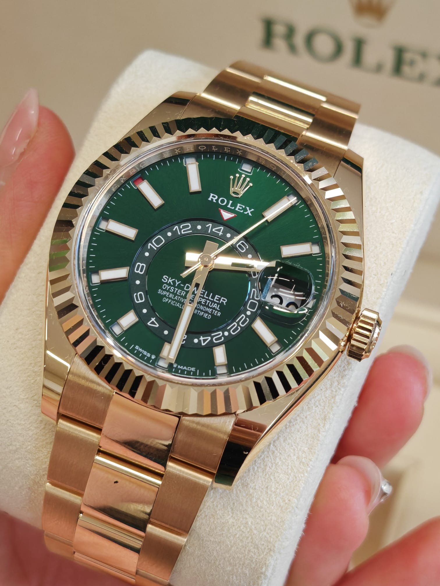 Rolex Sky-Dweller336938 GREEN OYS