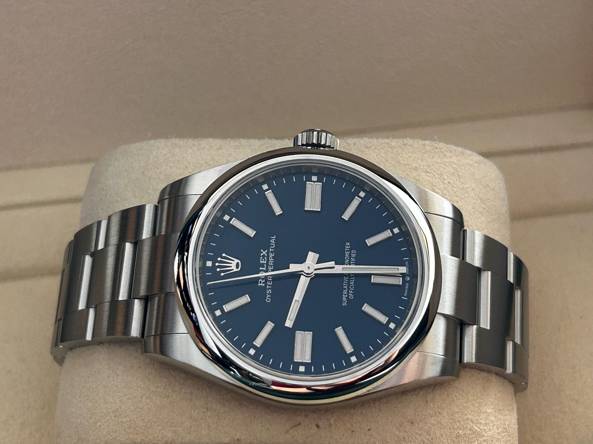 Rolex Oyster Perpetual 41 134300-0009 New Blue