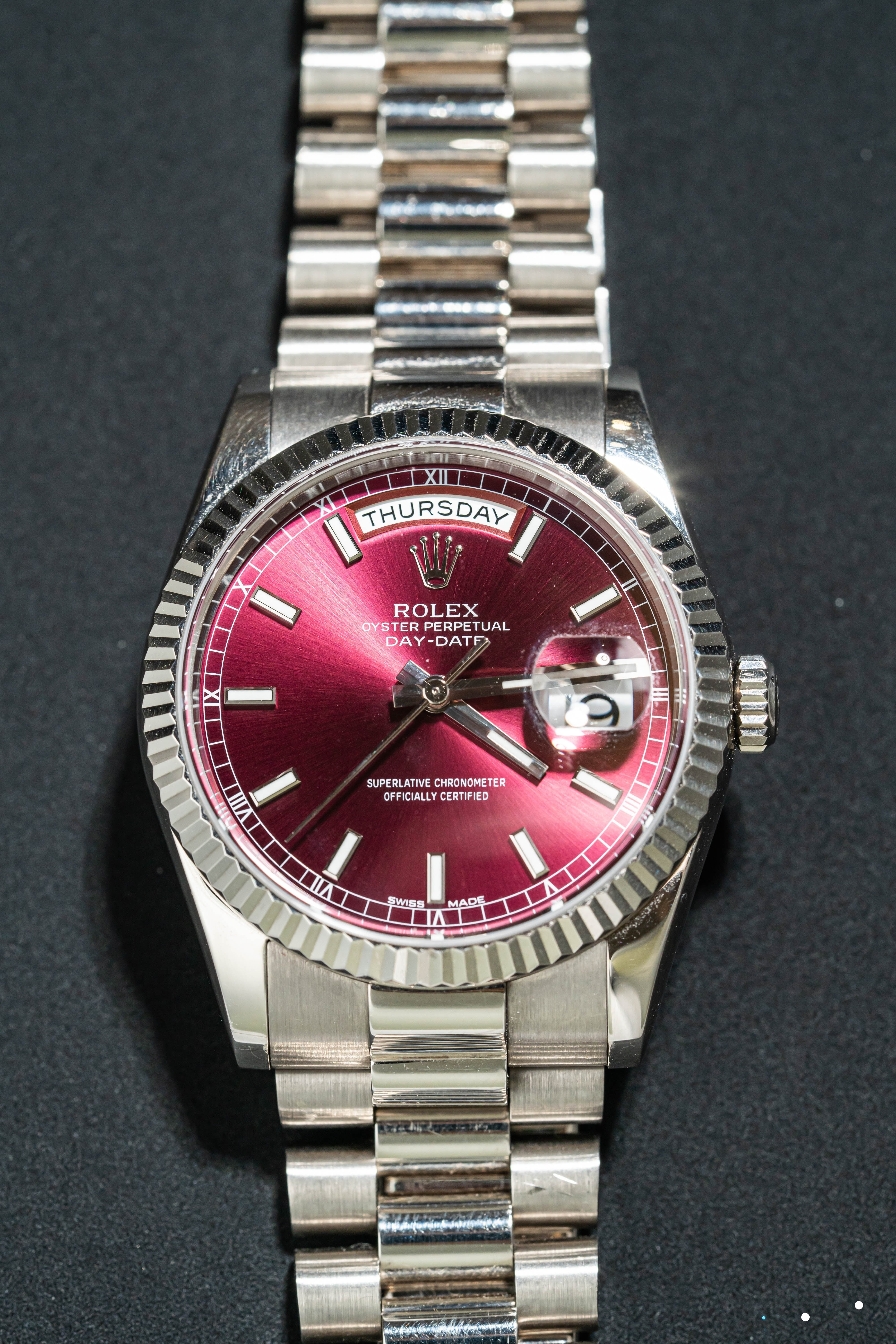 Rolex Day-Date 36 118239 Red Naked