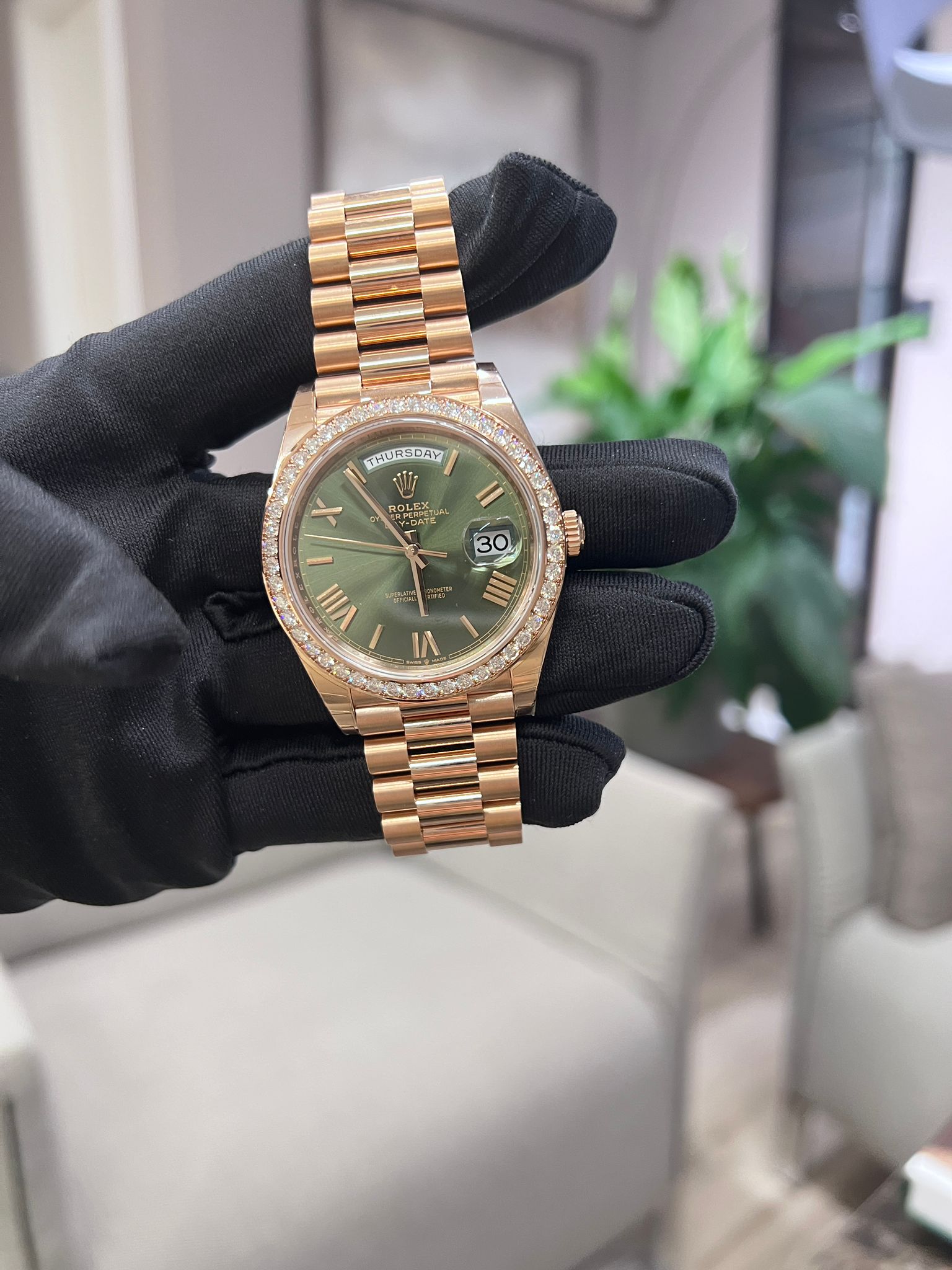 Rolex Day-Date 40 228345RBR GREEN ROMAN