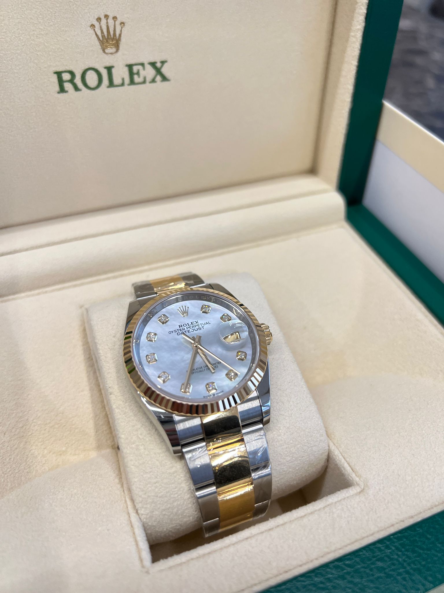 Rolex Datejust 36 126233Ng Weiße Auster 2025