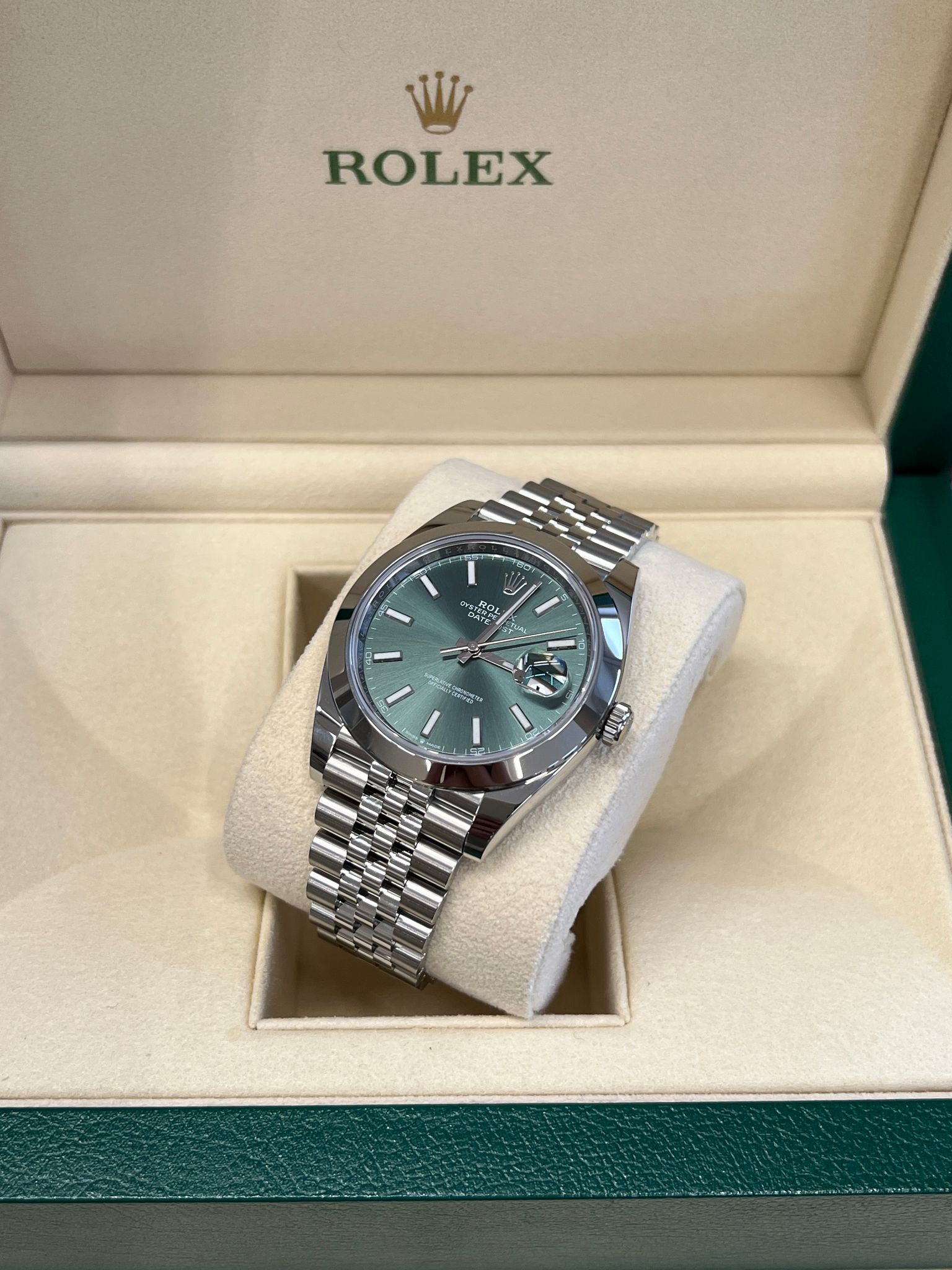 Rolex Datejust 41 126300 Green Index Jubilee 2026