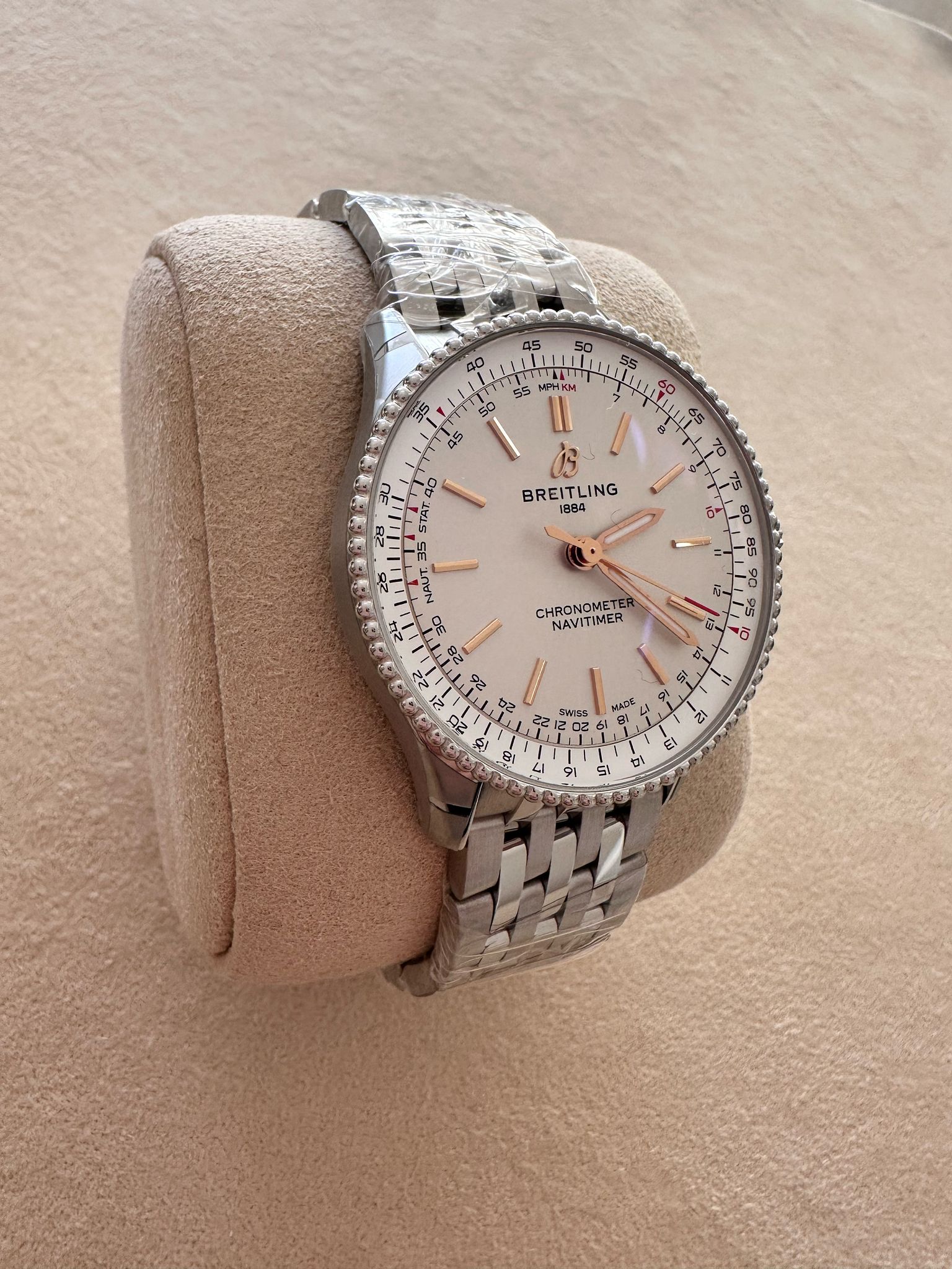 Breitling Navitimer A17327211G1A1