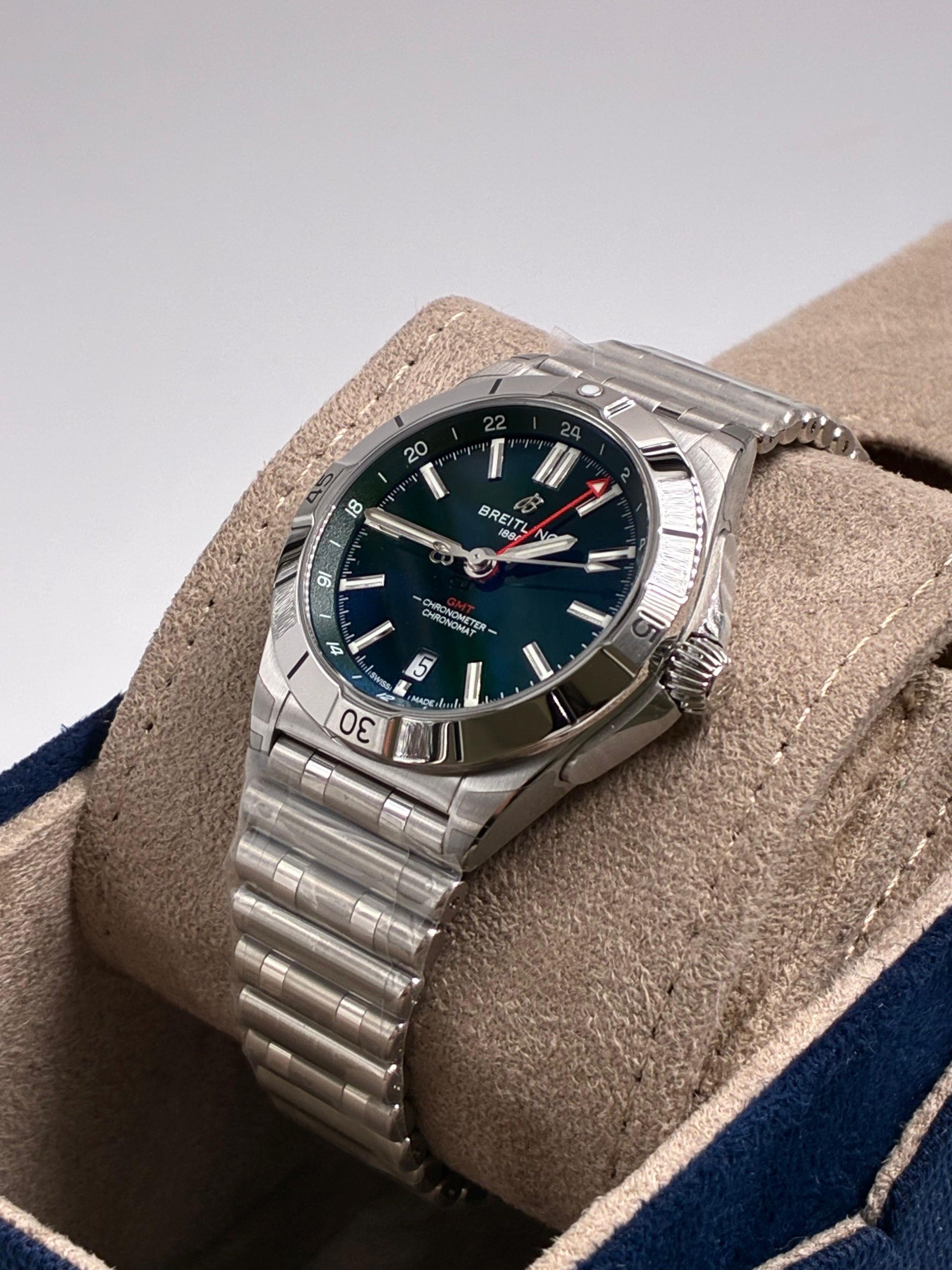 Breitling Chronomat GMT A32398101L1A1