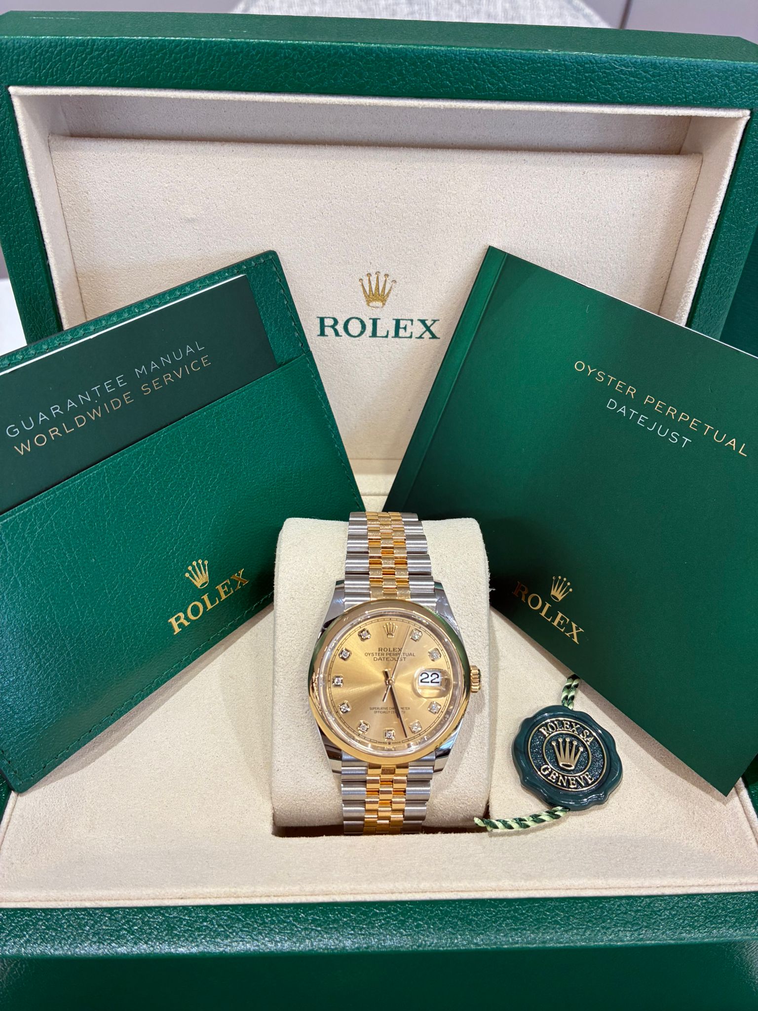 Rolex Datejust 36 126203G Champ Jubilee 2024